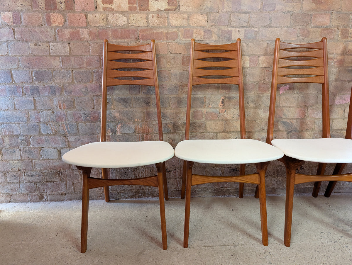 Mid Century Set Of 4 Boltinge Stolefabrik Teak Dining Chairs 1960s