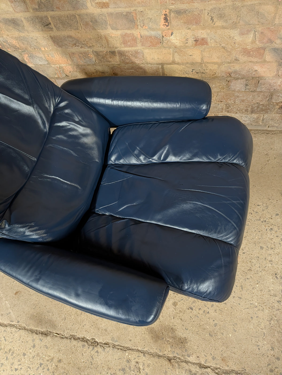 Ekornes Stressless Blue Leather Recliner Armchair With Footstool