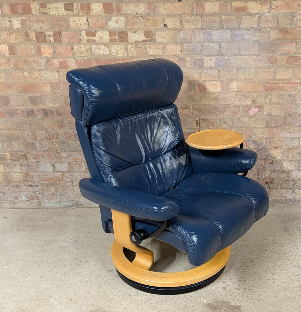 Ekornes Stressless Blue Leather Recliner Armchair With Swing Table And Footstool
