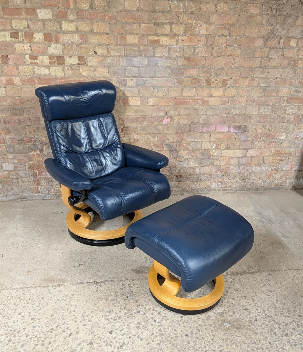 Ekornes Stressless Blue Leather Recliner Armchair With Footstool