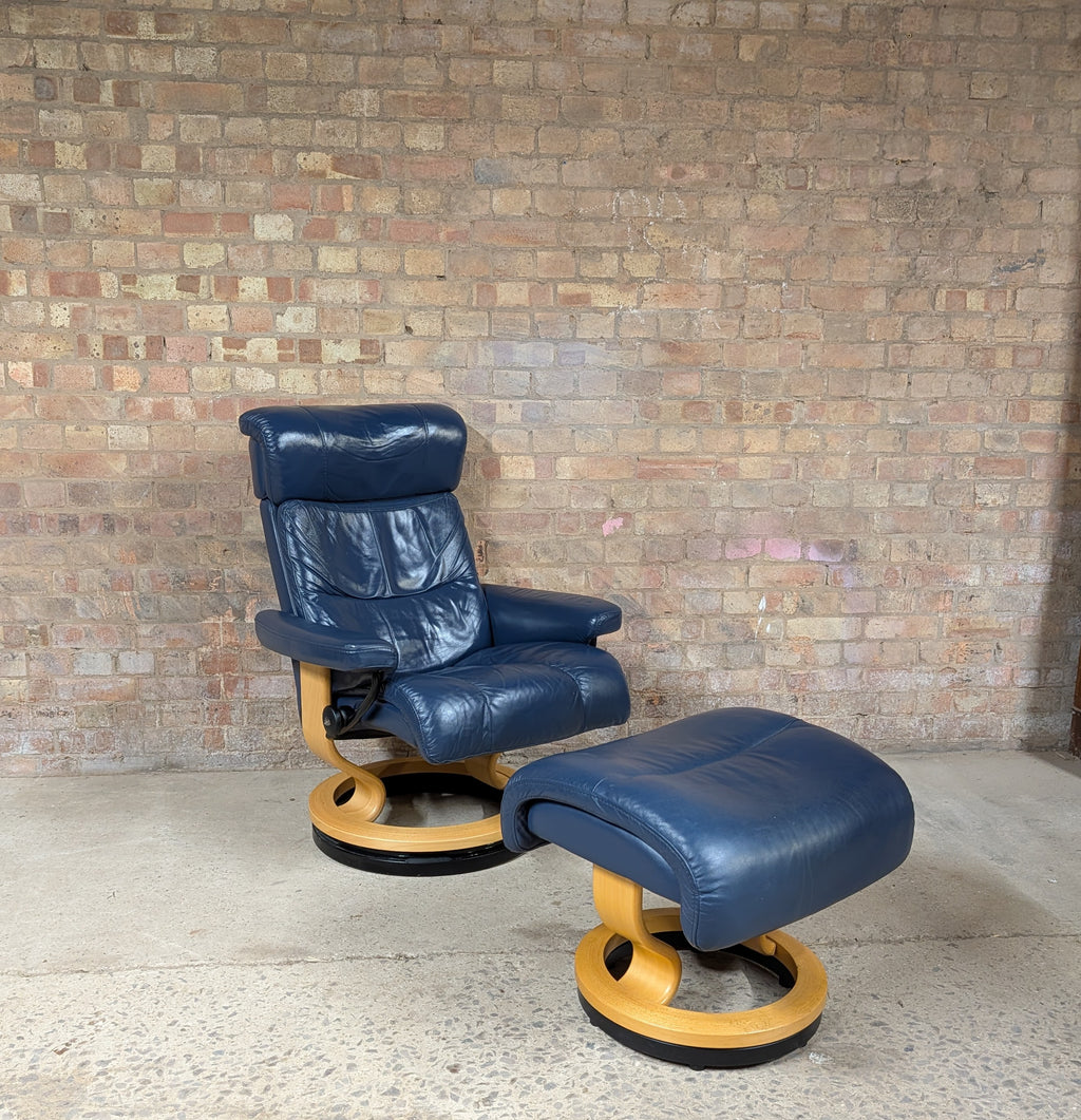 Ekornes Stressless Blue Leather Recliner Armchair With Footstool