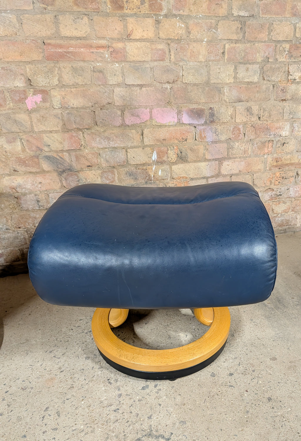 Ekornes Stressless Blue Leather Recliner Armchair With Footstool