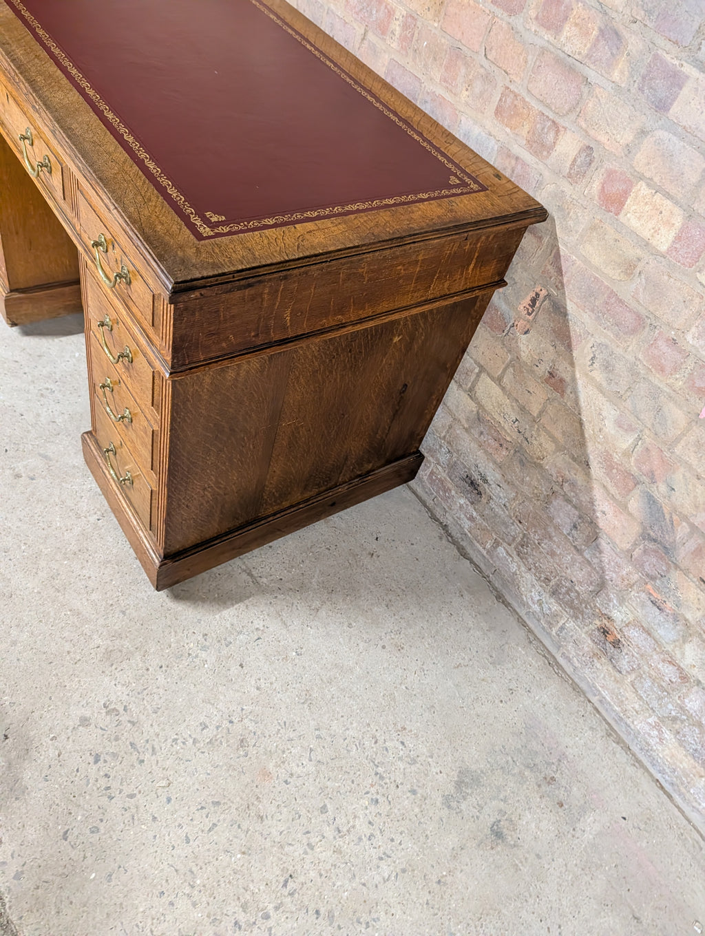Early 20th Century Maple & Co Antique Oak Leather Top Writing Desk - 9 Drawer