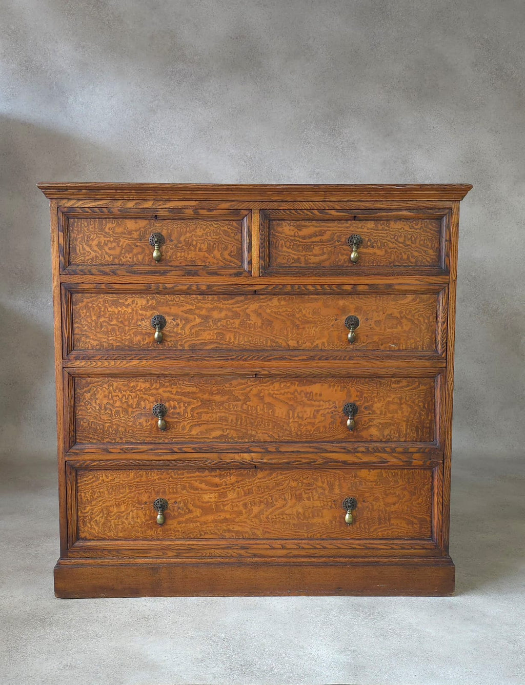 Early 20th Century Oak Howard & Sons Chest of Drawers