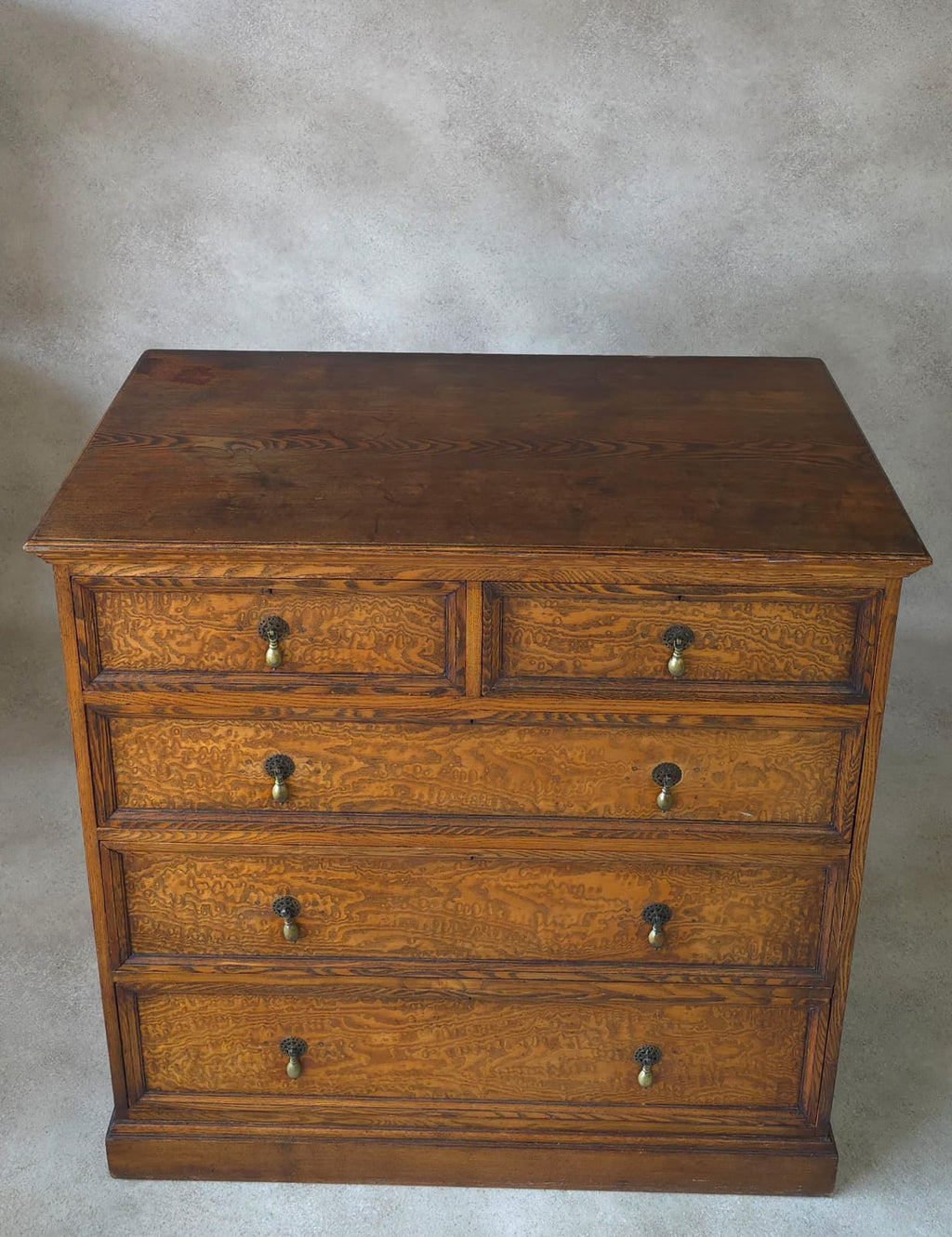 Early 20th Century Oak Howard & Sons Chest of Drawers