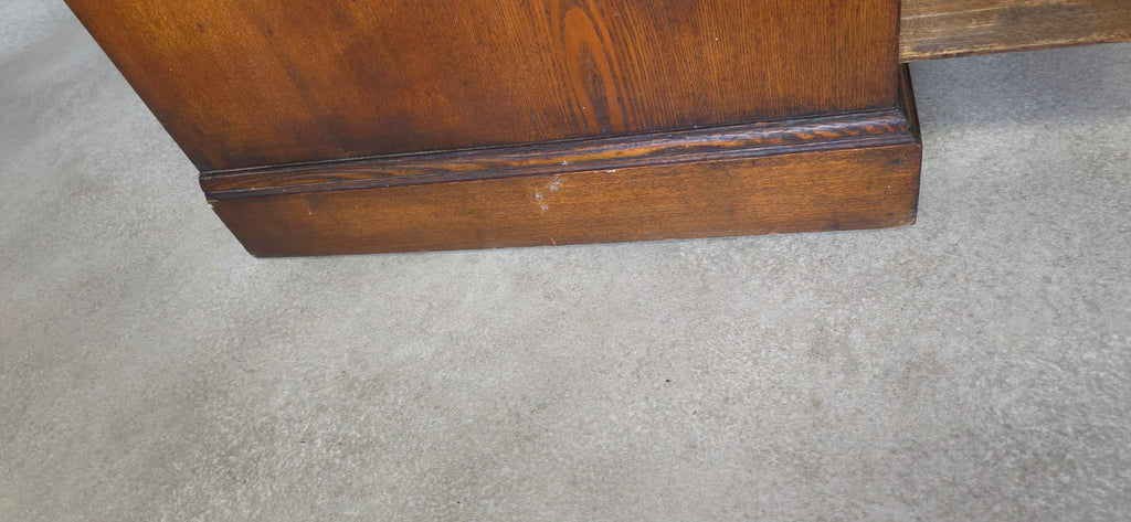 Early 20th Century Oak Howard & Sons Chest of Drawers