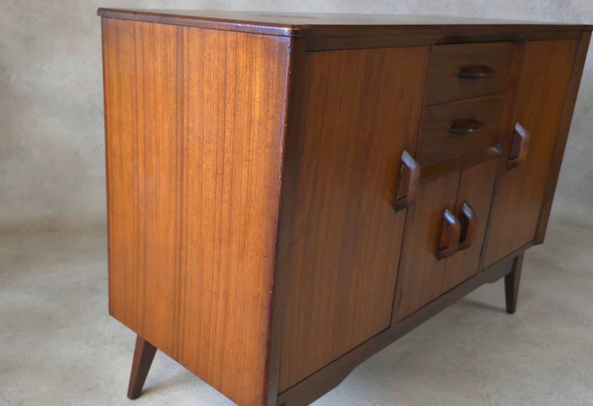 Mid Century Jentique Small Compact Teak Sideboard 1960s