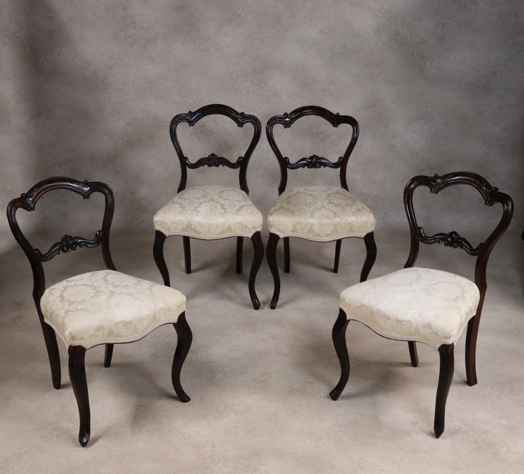 Set Of 4 Antique Victorian Rosewood Balloon Back Dining Chairs