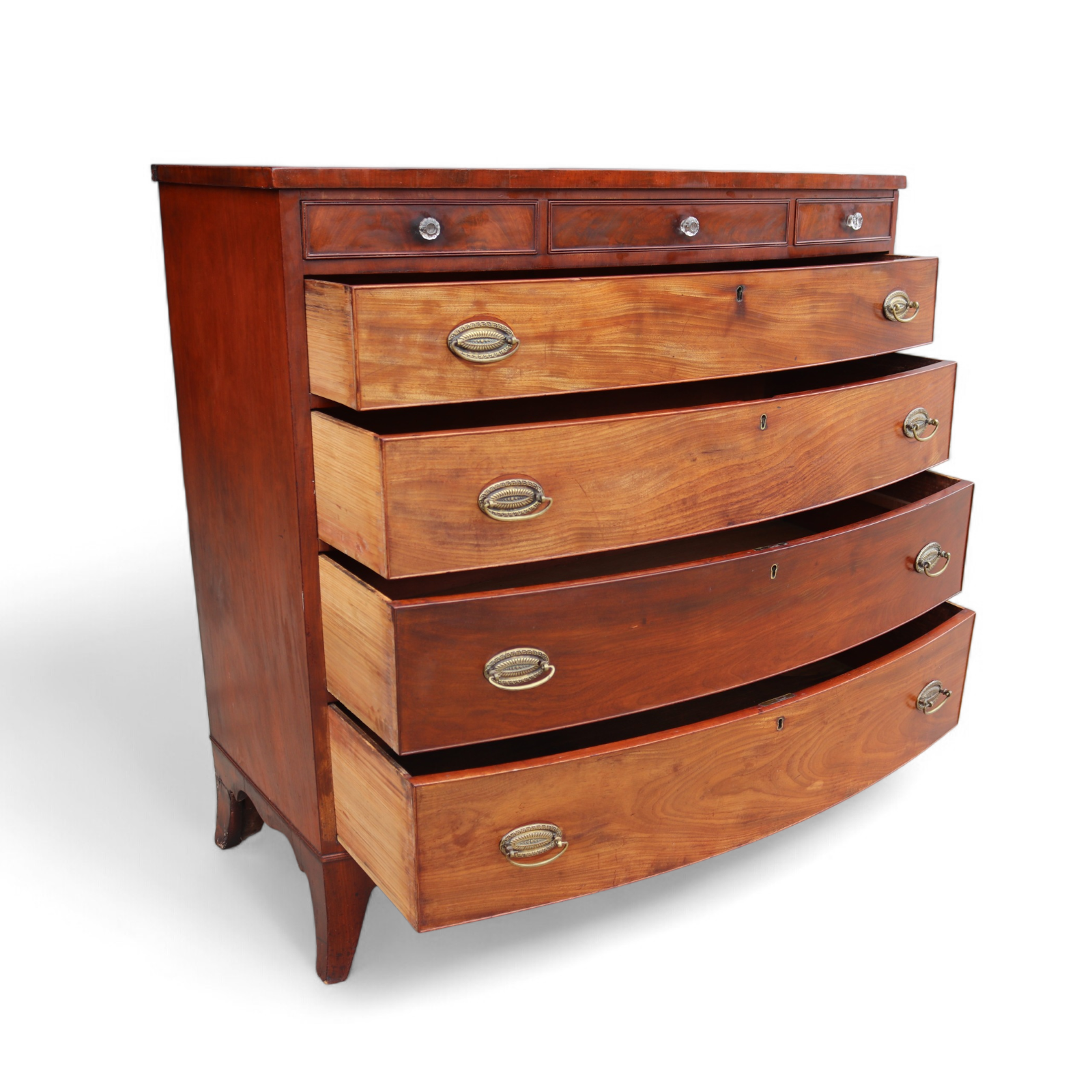Antique Late Georigian Bow Front Large Mahogany Chest Of Drawers - 19th Century
