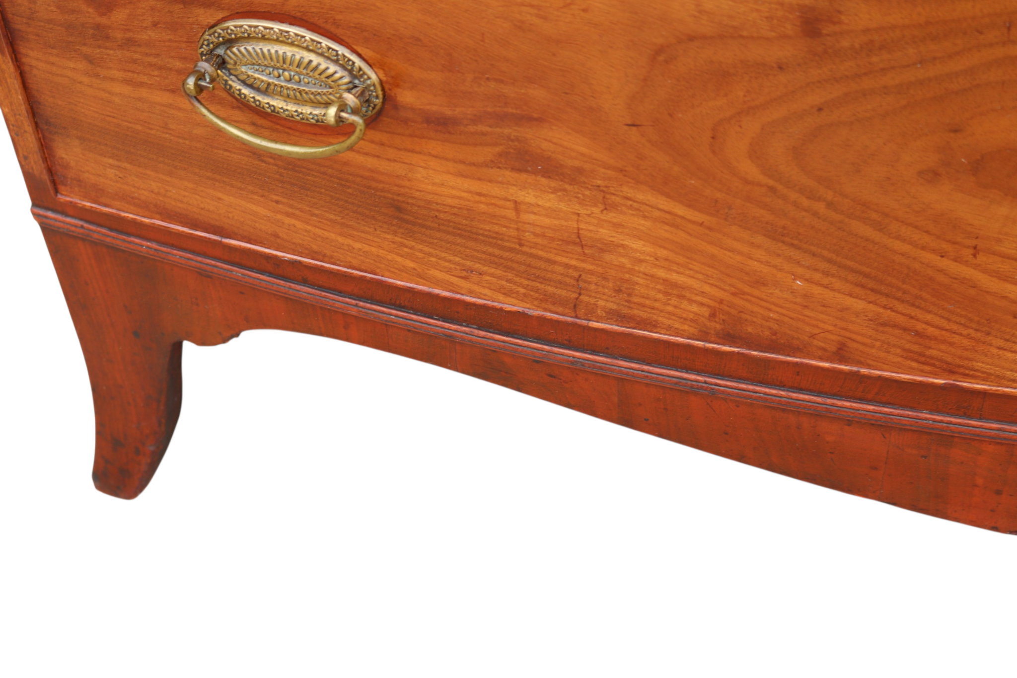Antique Late Georigian Bow Front Large Mahogany Chest Of Drawers - 19th Century