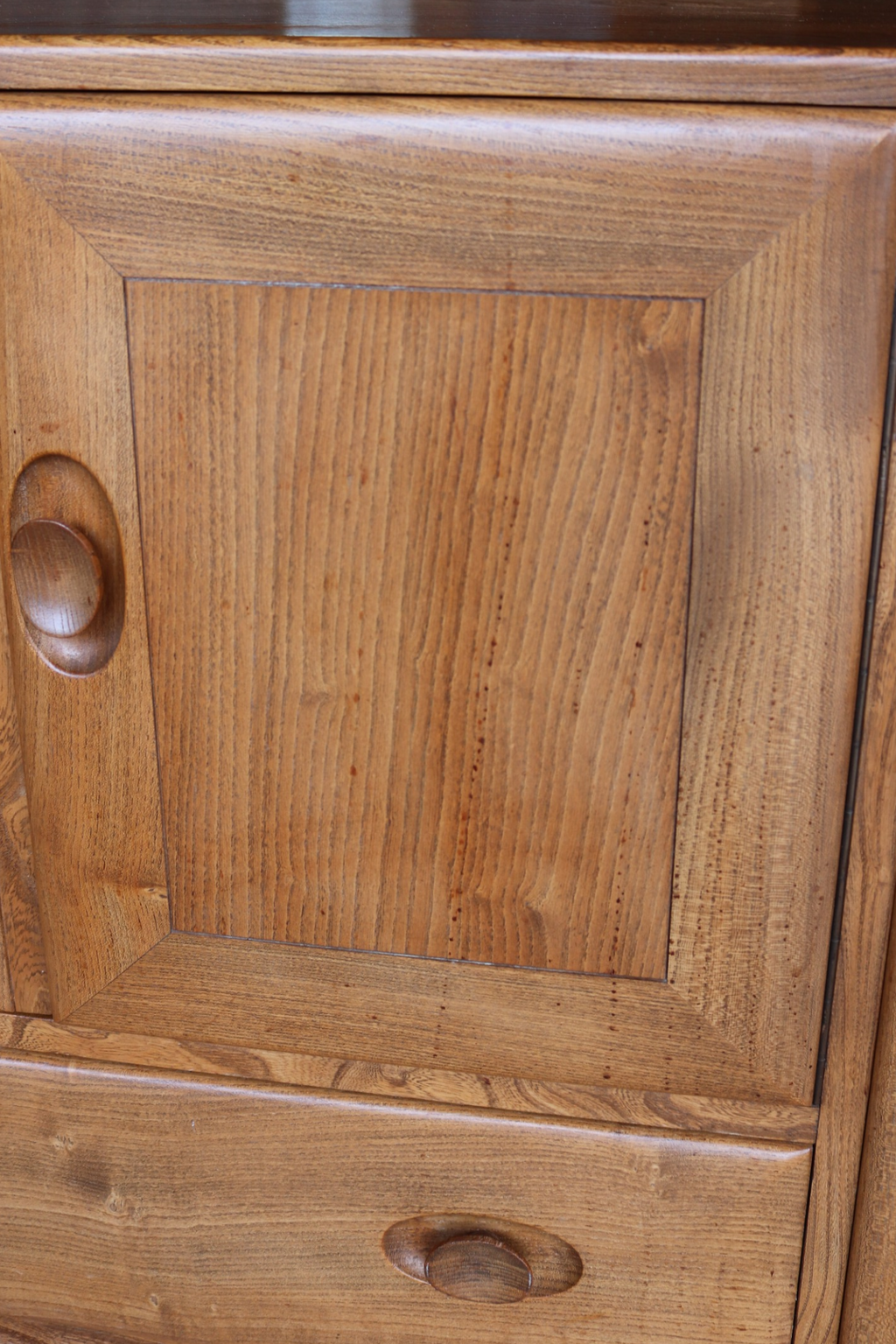 Vintage Ercol 467 Windsor Sideboard - Blonde Elm - Blue Label - MCM 1960s