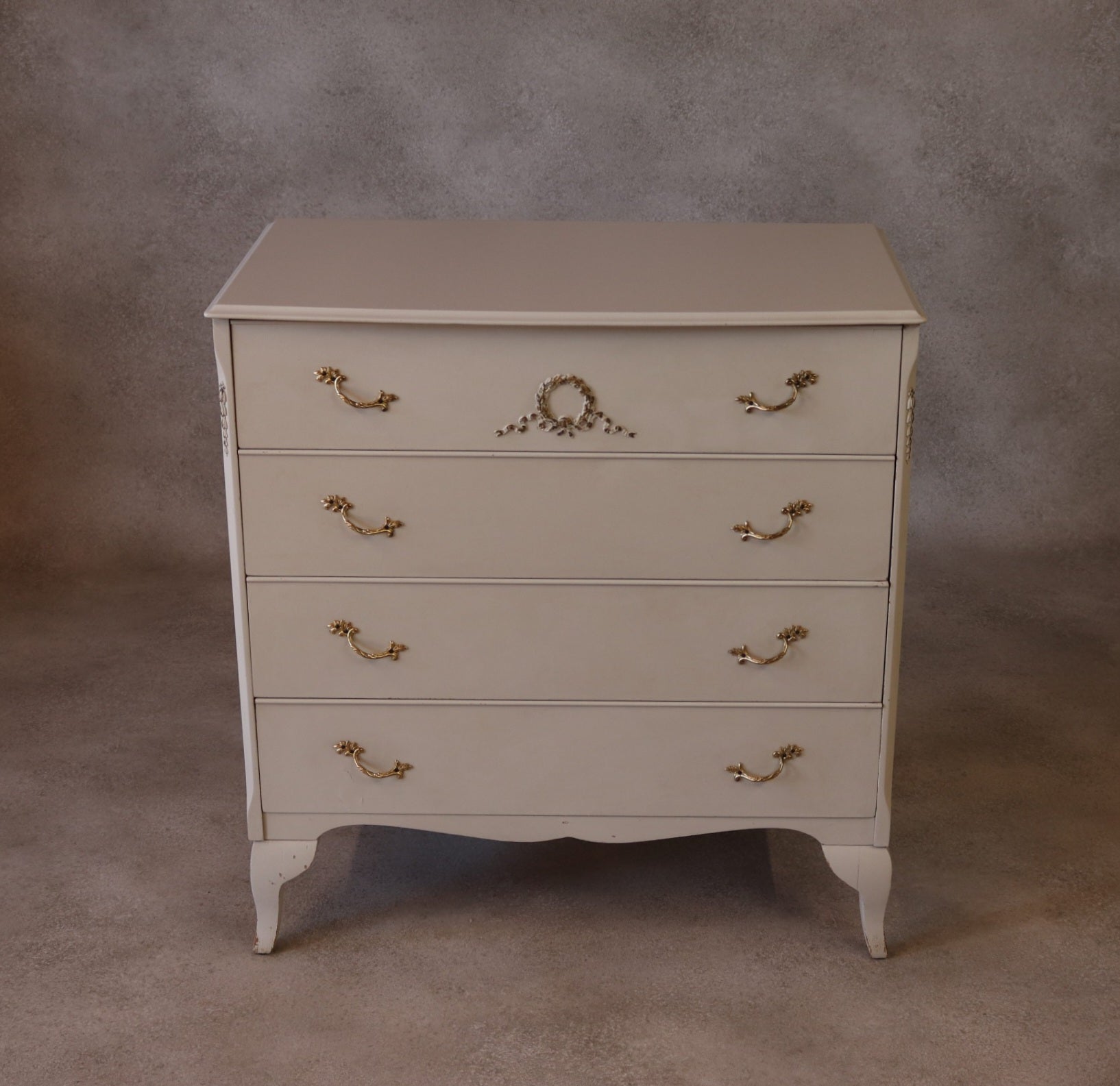 Vintage French Louis XV Style White Chest Of Drawers