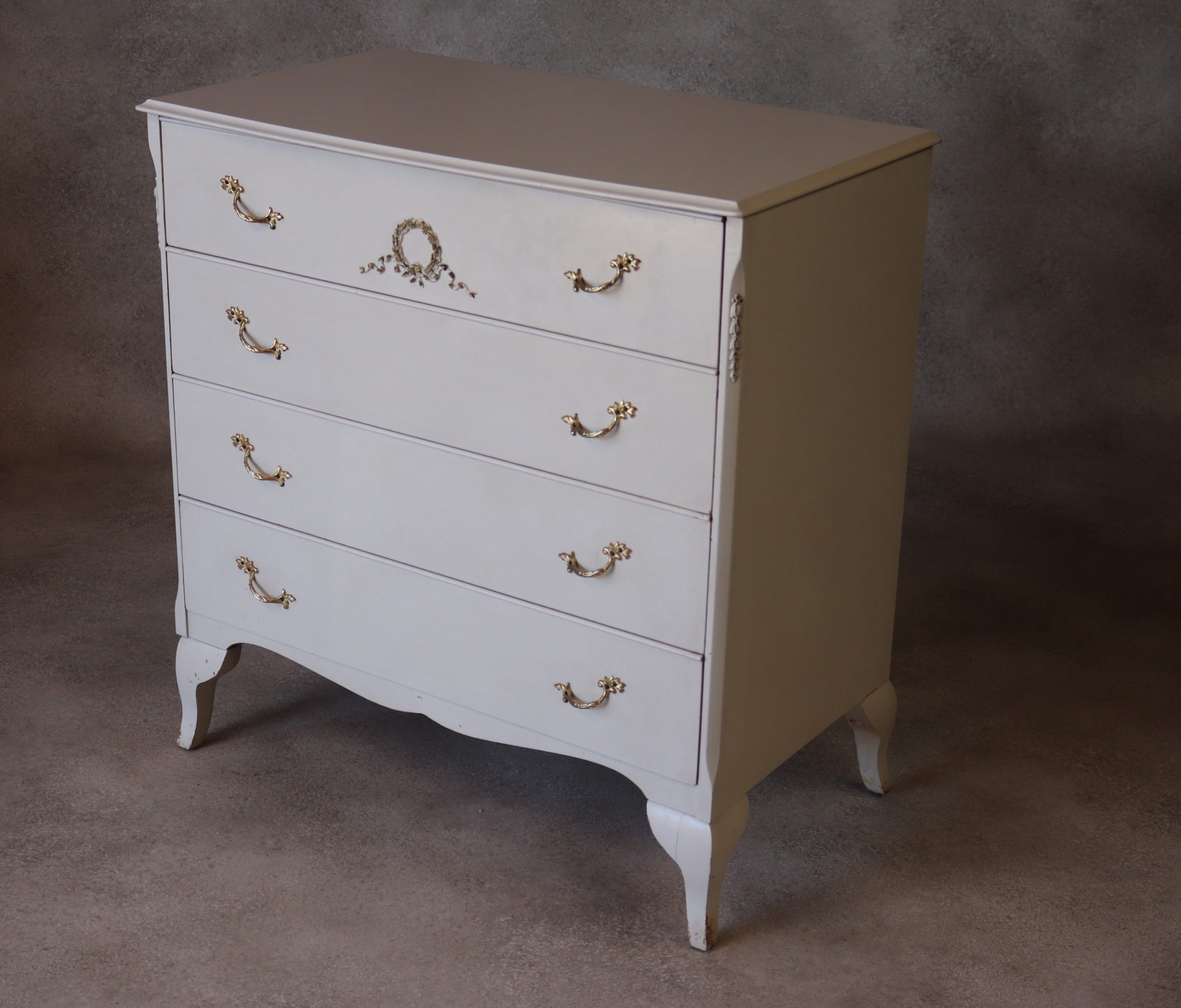 Vintage French Louis XV Style White Chest Of Drawers