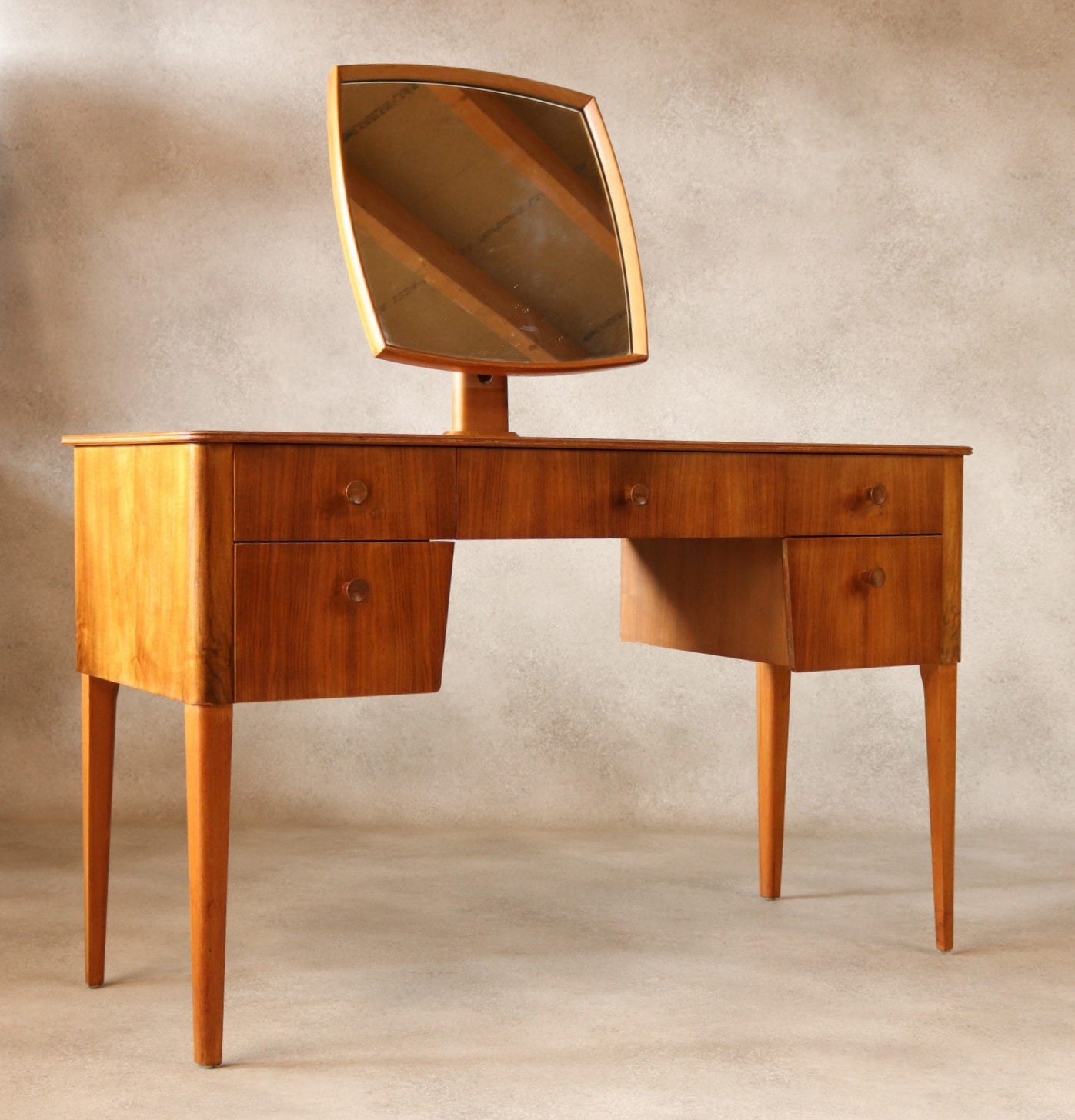 Mid Century Gordon Russell Walnut Dressing Table 1950s