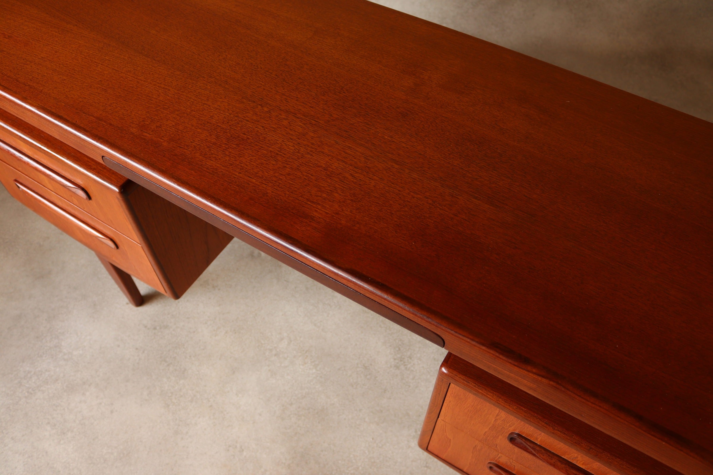 Mid Century G Plan Fresco Teak 'Floating' Desk / Dressing Table
