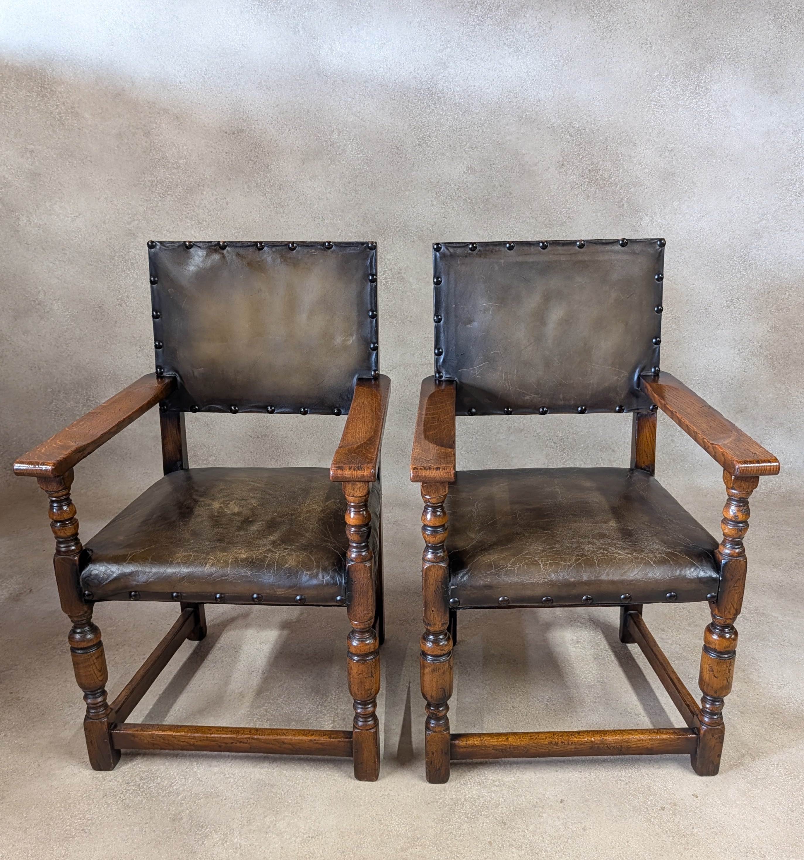Set Of 6 Vintage Cromwellian Style Oak & Leather Dining Chairs