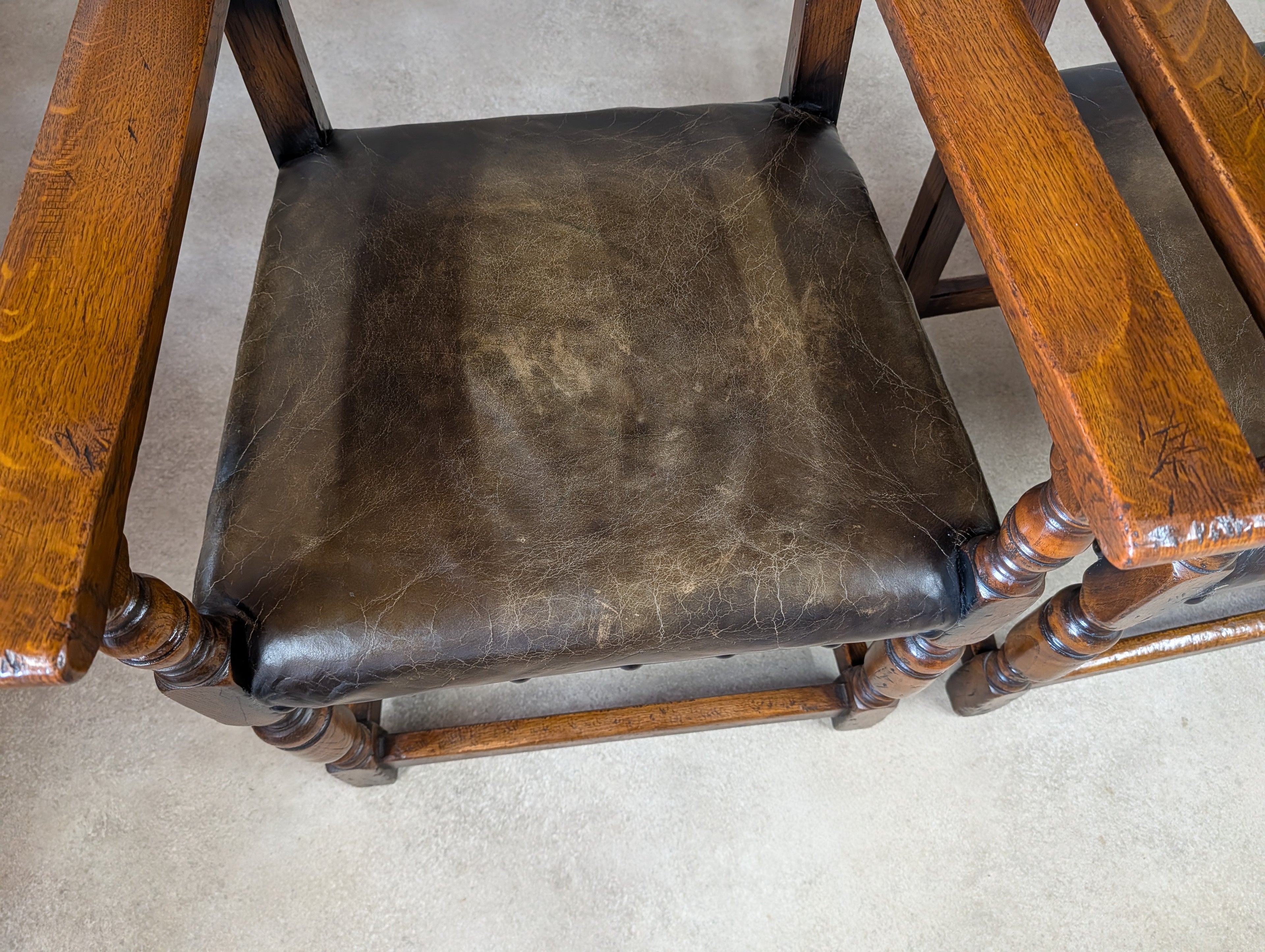 Set Of 6 Vintage Cromwellian Style Oak & Leather Dining Chairs
