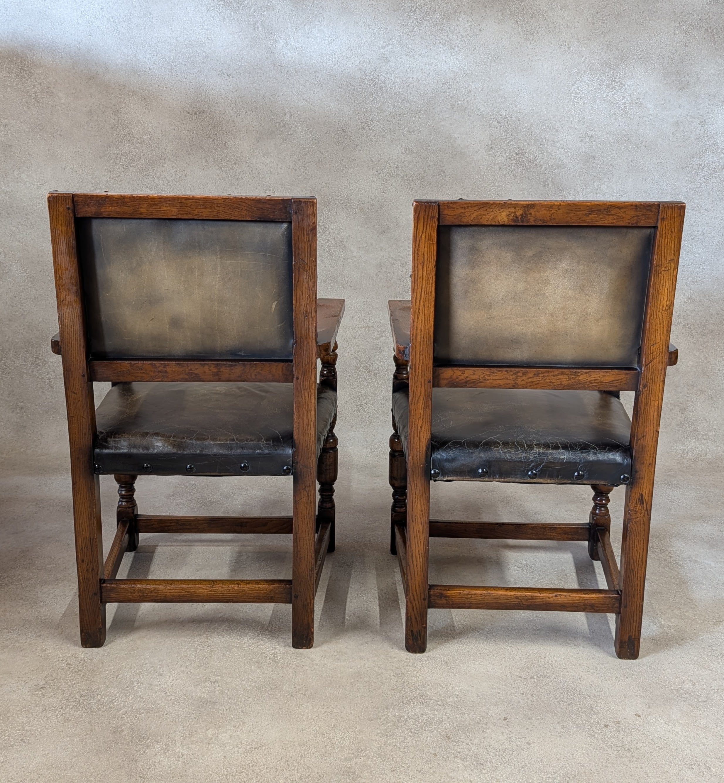 Set Of 6 Vintage Cromwellian Style Oak & Leather Dining Chairs