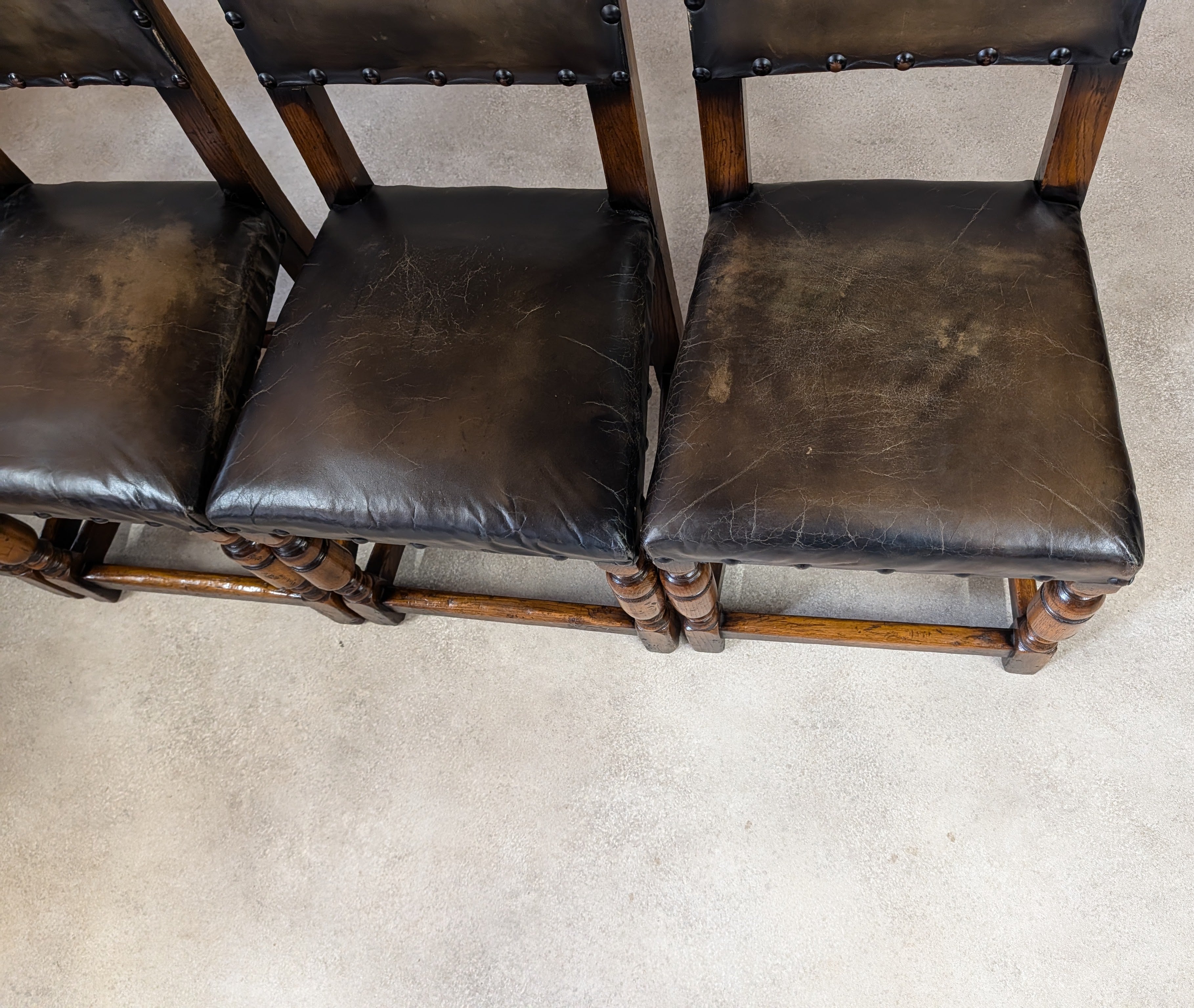 Set Of 6 Vintage Cromwellian Style Oak & Leather Dining Chairs