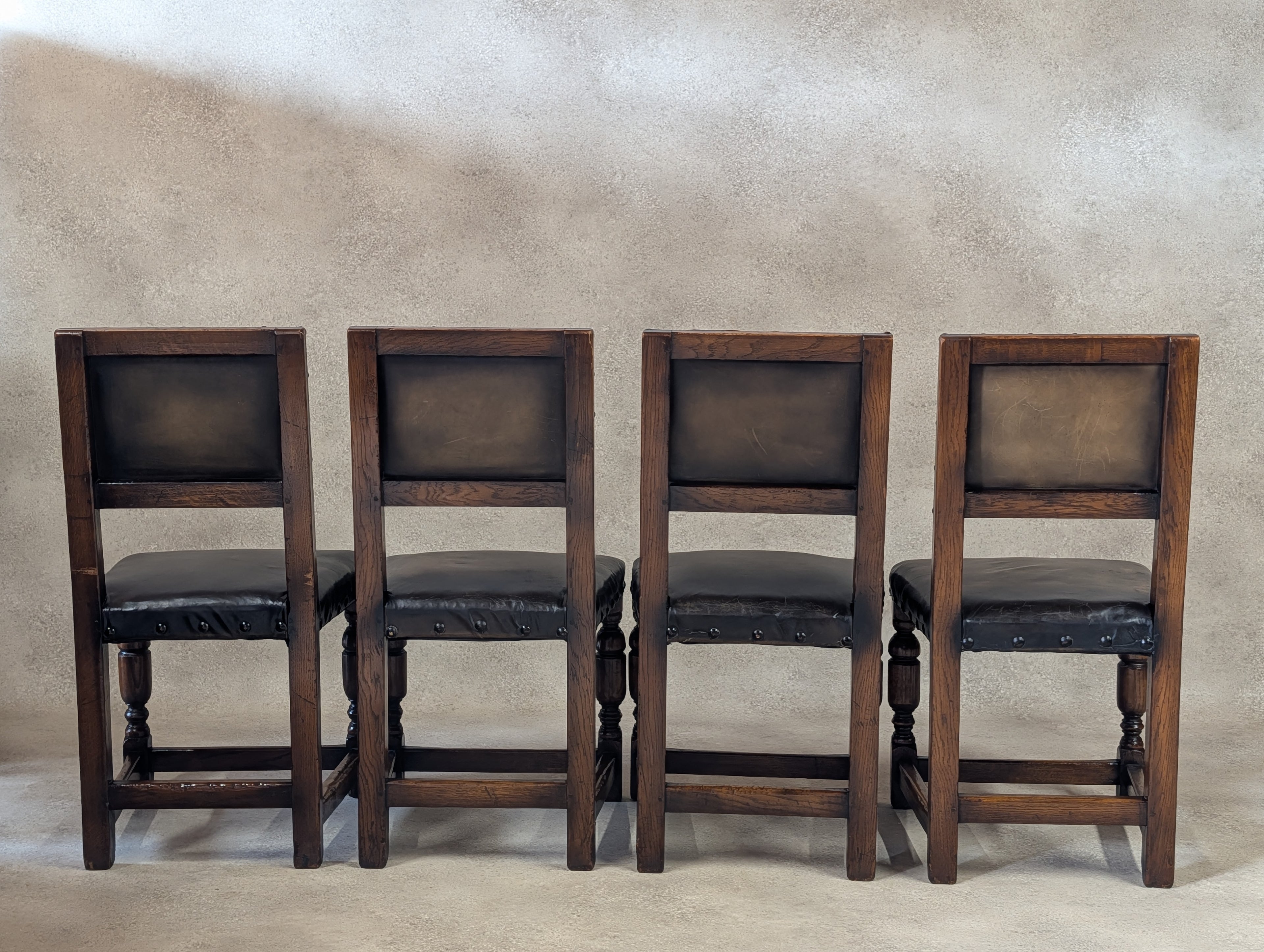 Set Of 6 Vintage Cromwellian Style Oak & Leather Dining Chairs