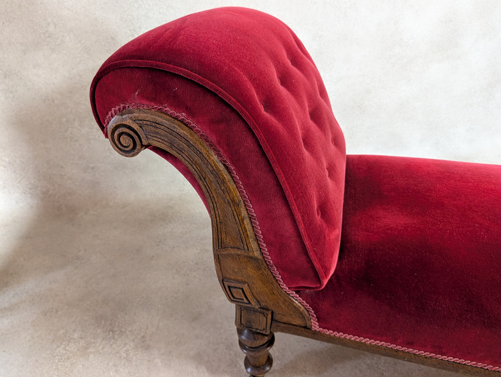 Victorian Scroll End Antique Chaise Longue Oak Lounge Sofa Day Bed