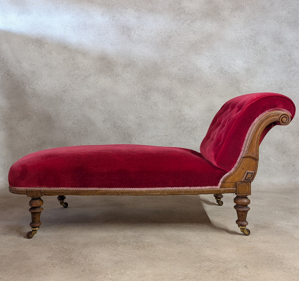 Victorian Scroll End Antique Chaise Longue Oak Lounge Sofa Day Bed