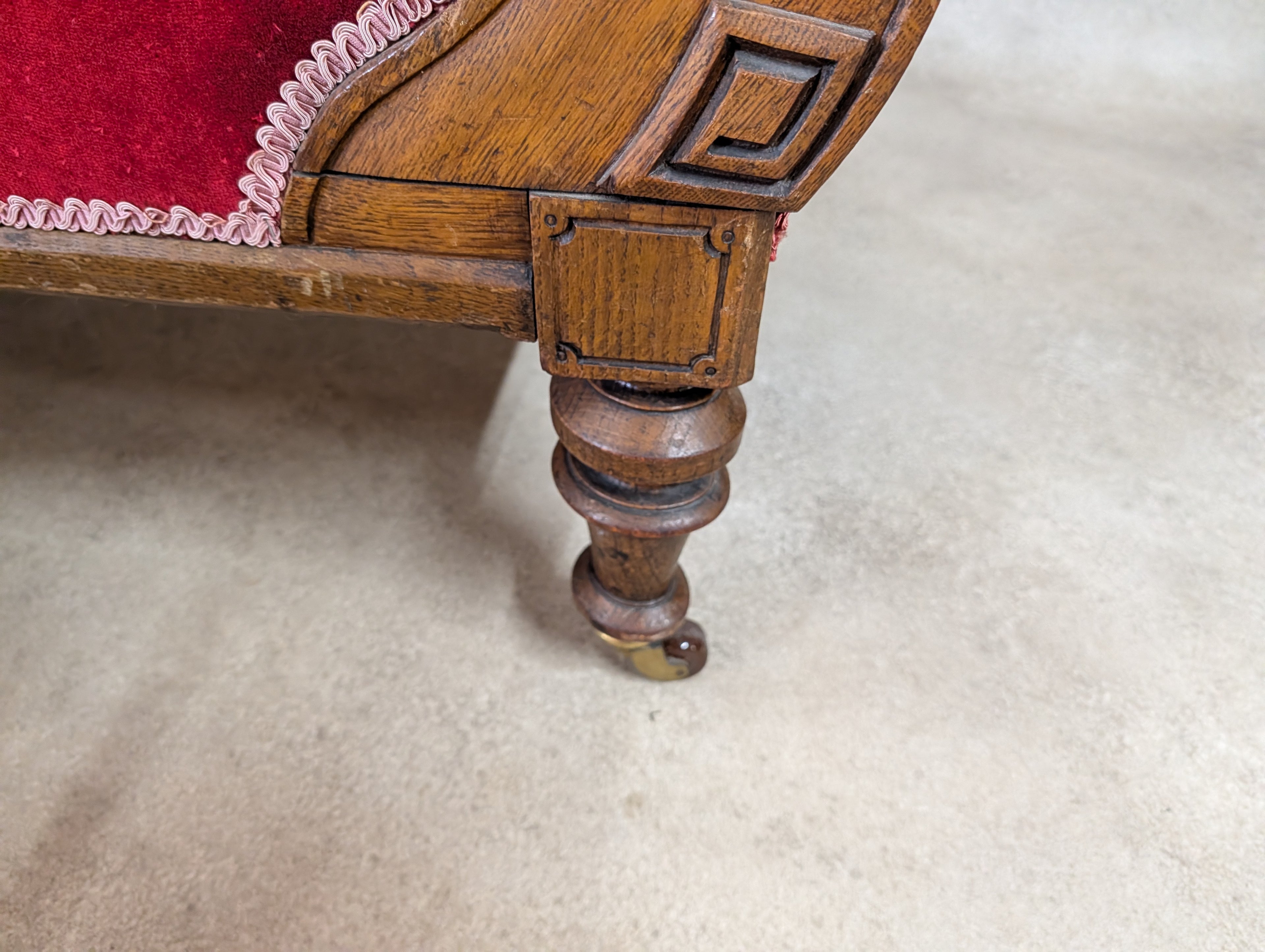 Victorian Scroll End Antique Chaise Longue Oak Lounge Sofa Day Bed