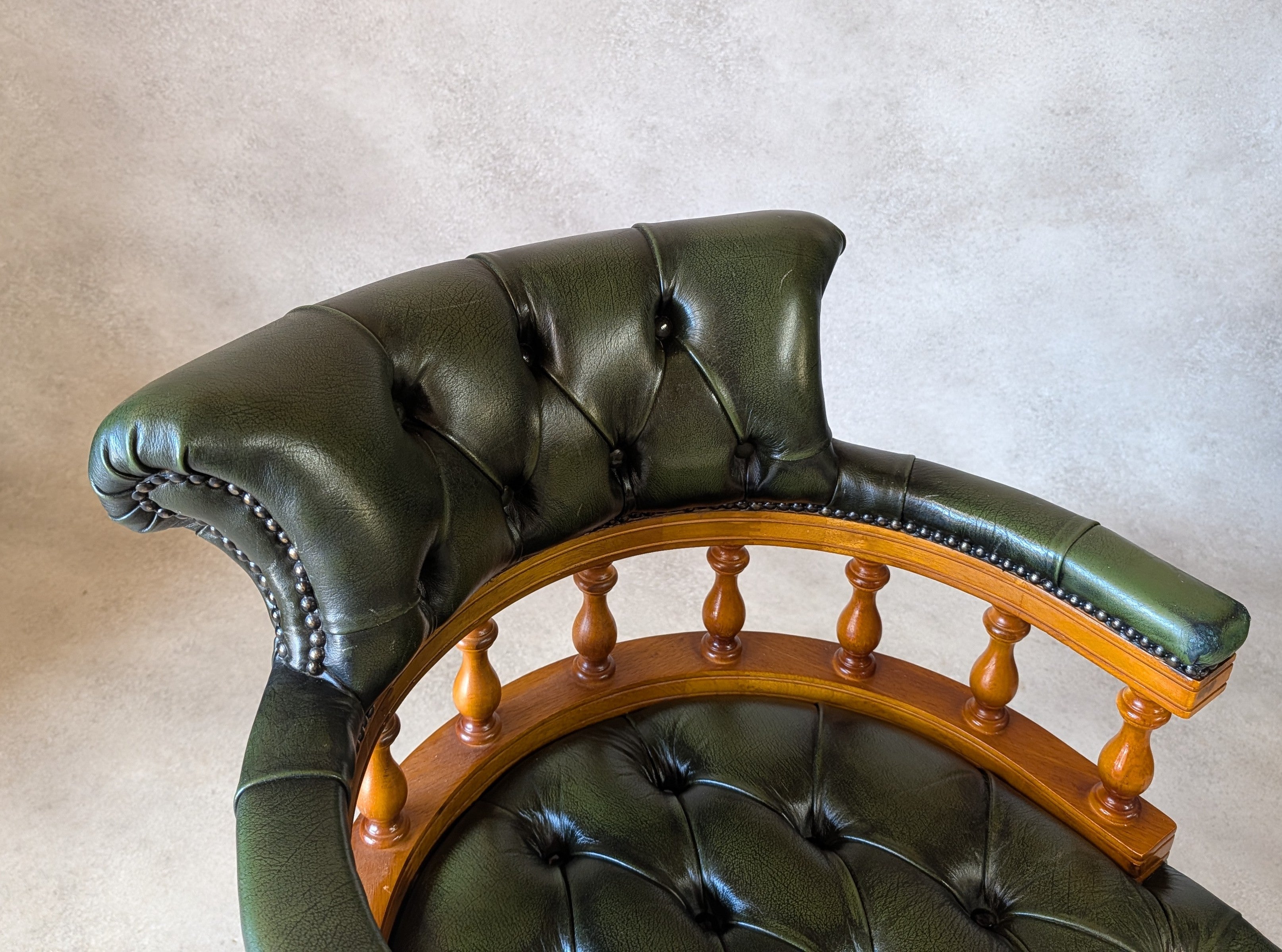 Vintage Green Leather Chesterfield Captains Chair Office Swivel Chair