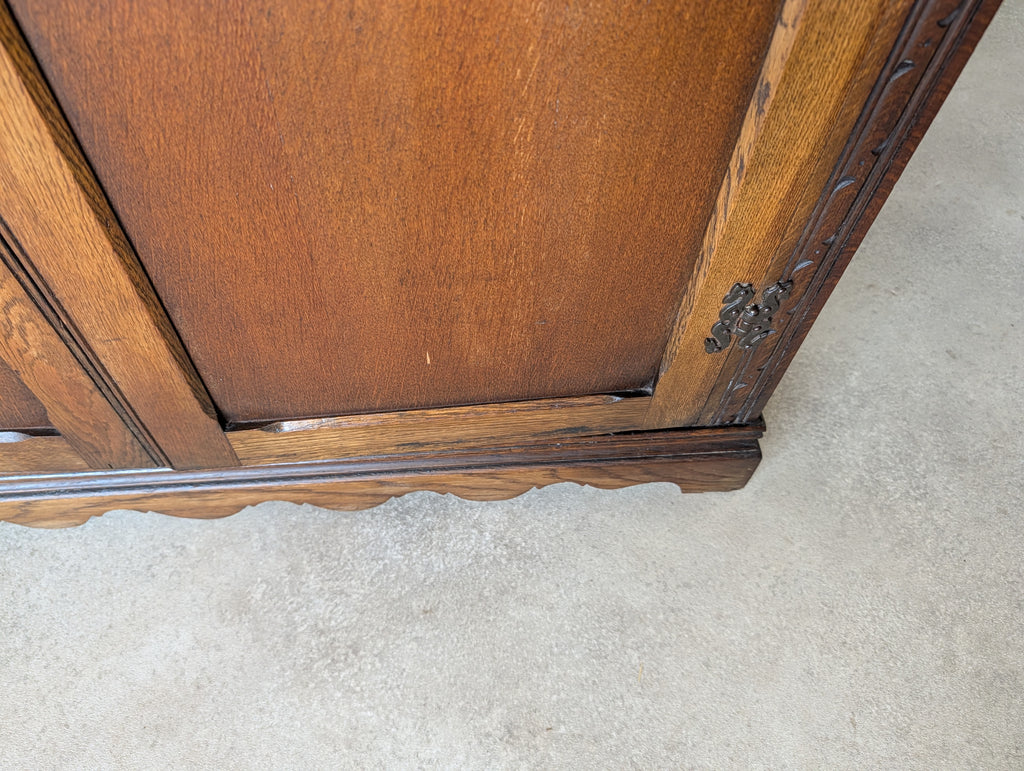 Wood Bros 'Old Charm' Oak Compact Gentleman's Fitted Wardrobe / Hall Robe