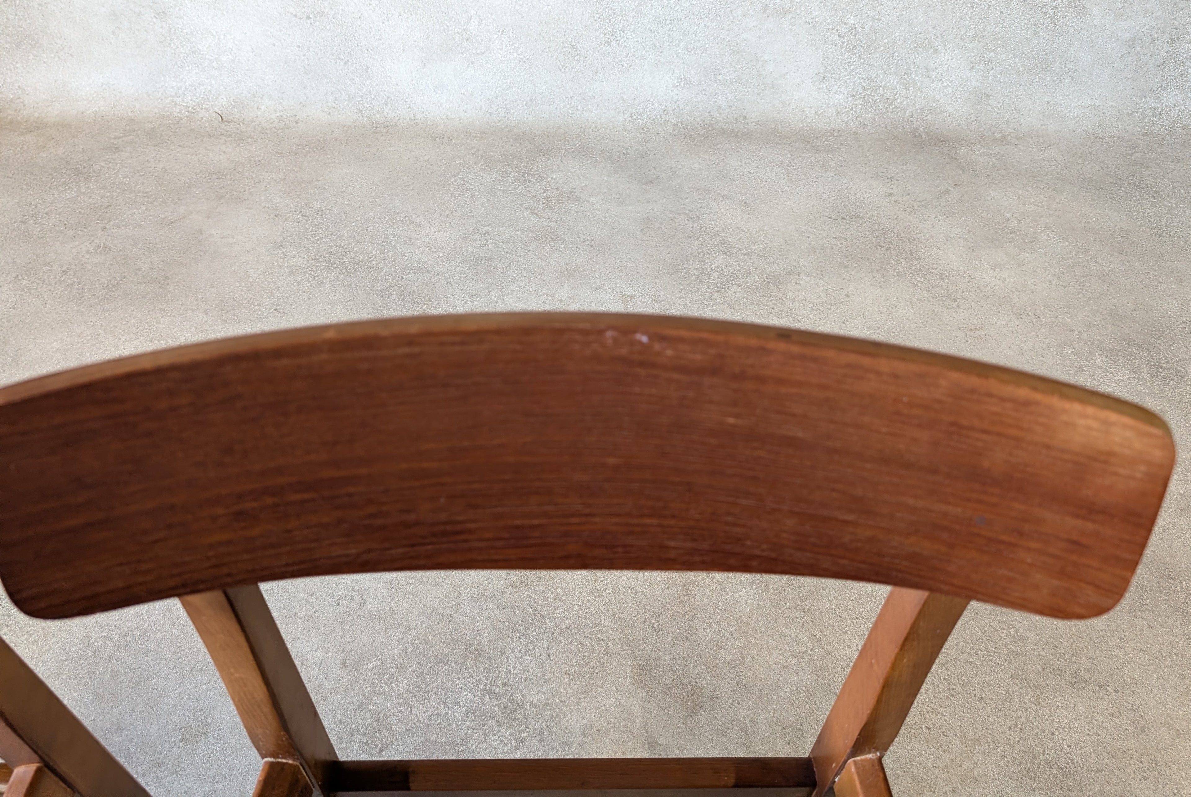 Set Of 4 Mid Century Curved Back Dining Chairs With Black Vinyl Seat -1960s