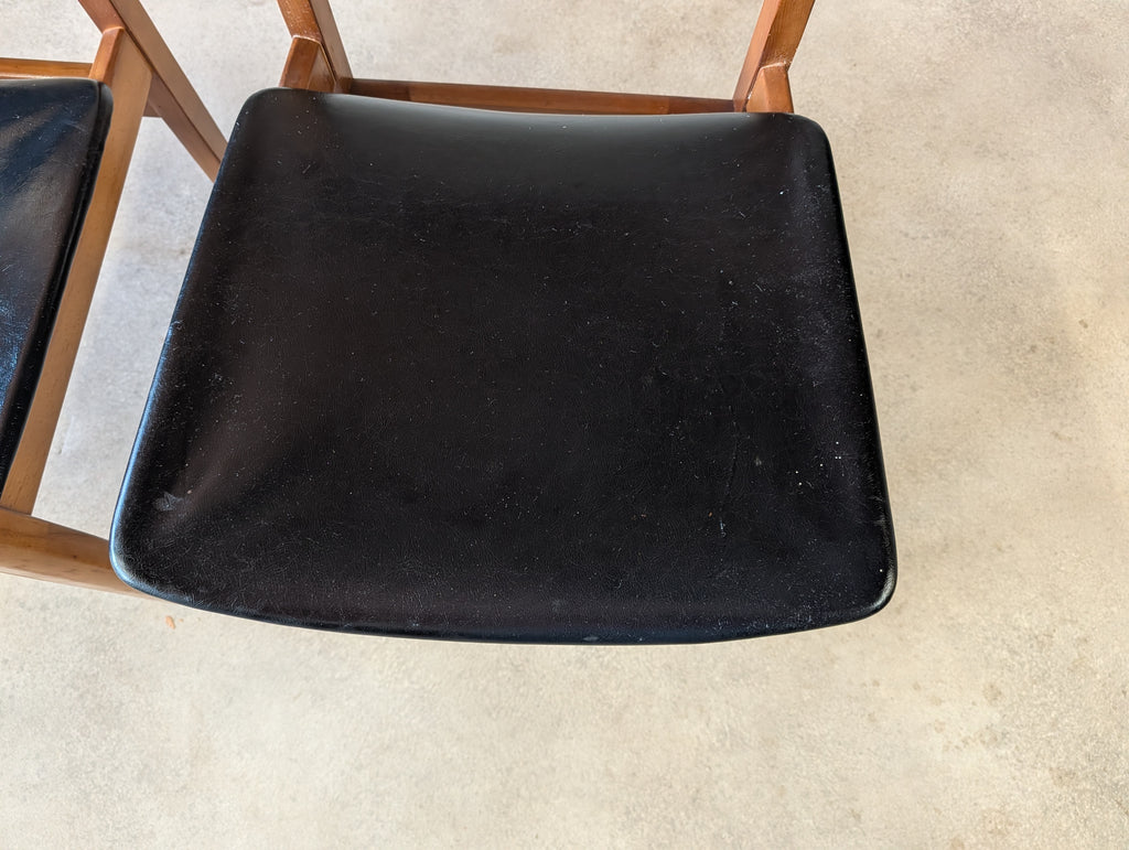 Set Of 4 Mid Century Curved Back Dining Chairs With Black Vinyl Seat -1960s