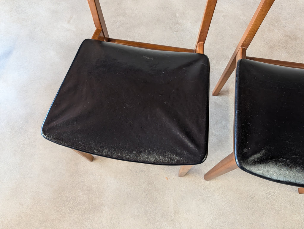 Set Of 4 Mid Century Curved Back Dining Chairs With Black Vinyl Seat -1960s