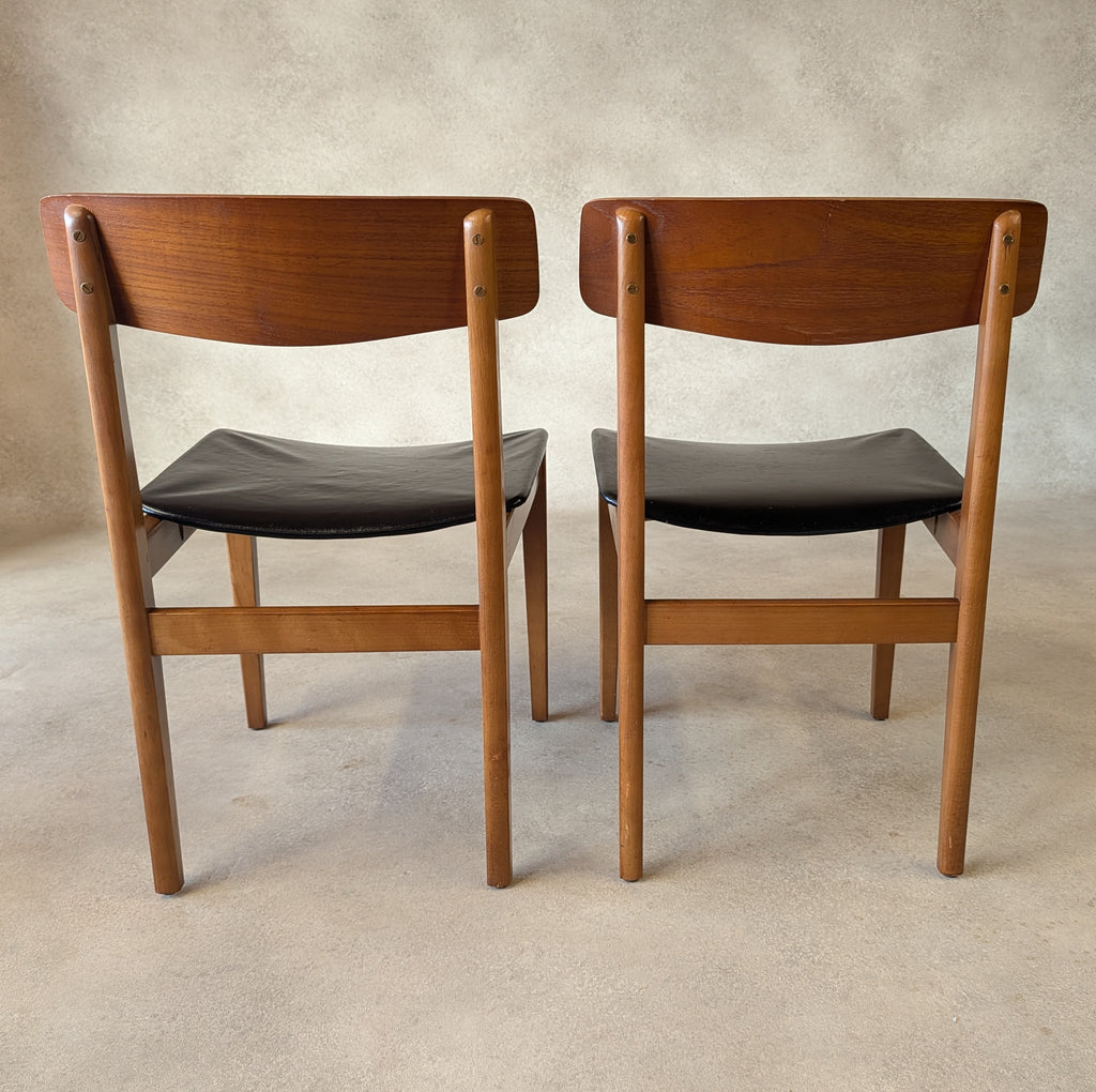 Set Of 4 Mid Century Curved Back Dining Chairs With Black Vinyl Seat -1960s
