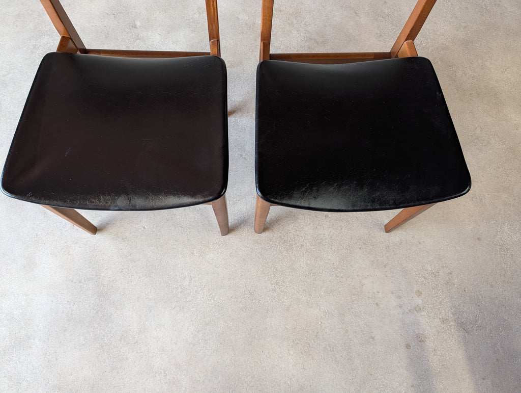 Set Of 4 Mid Century Curved Back Dining Chairs With Black Vinyl Seat -1960s
