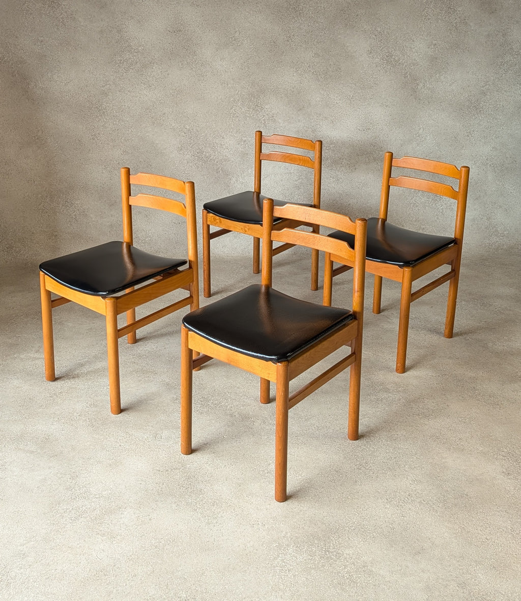 Set of 4 Mid Century Scandinavian Style Beech & Black Vinyl Dining Chairs 1960s