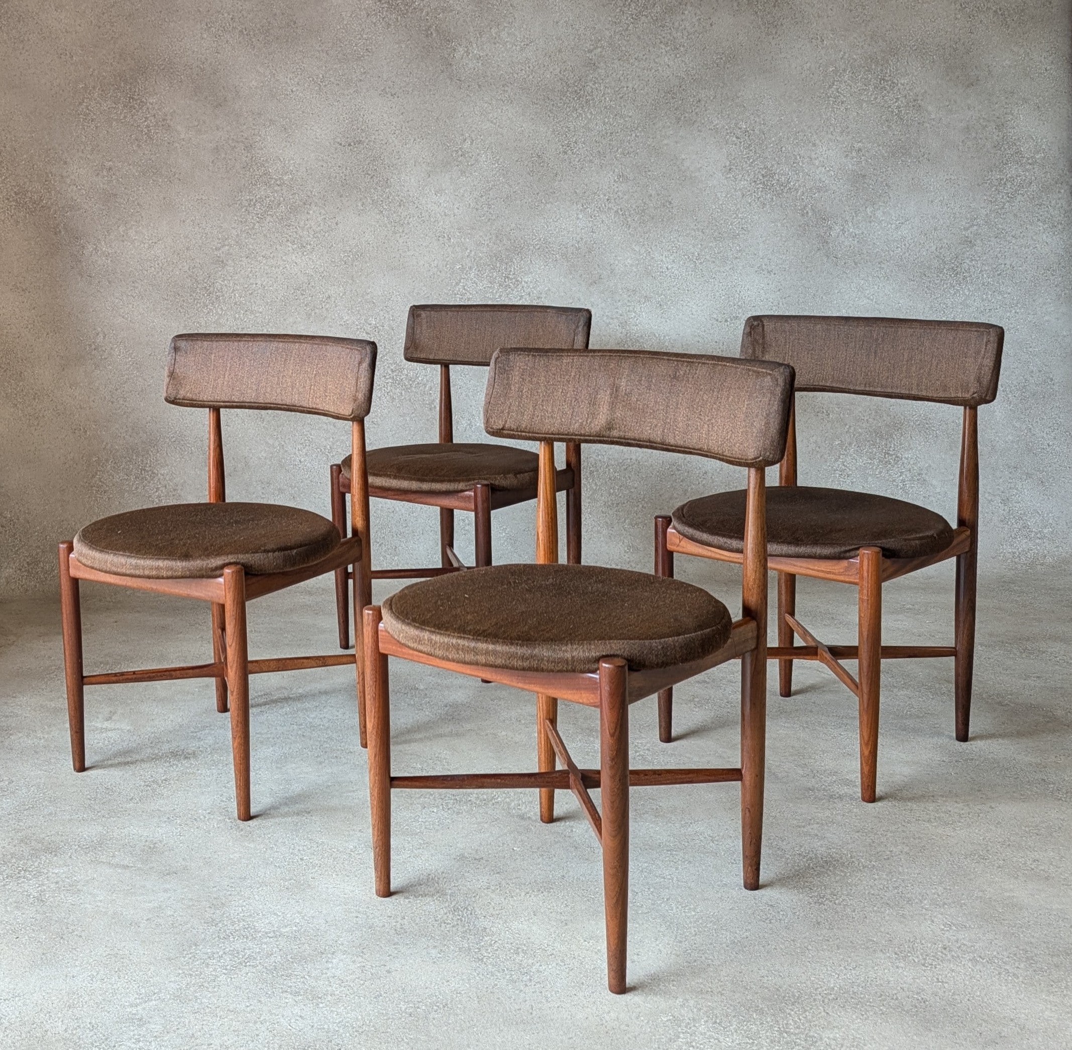 Set Of 4 Mid Century G Plan Fresco VB Wilkins Teak Dining Chairs
