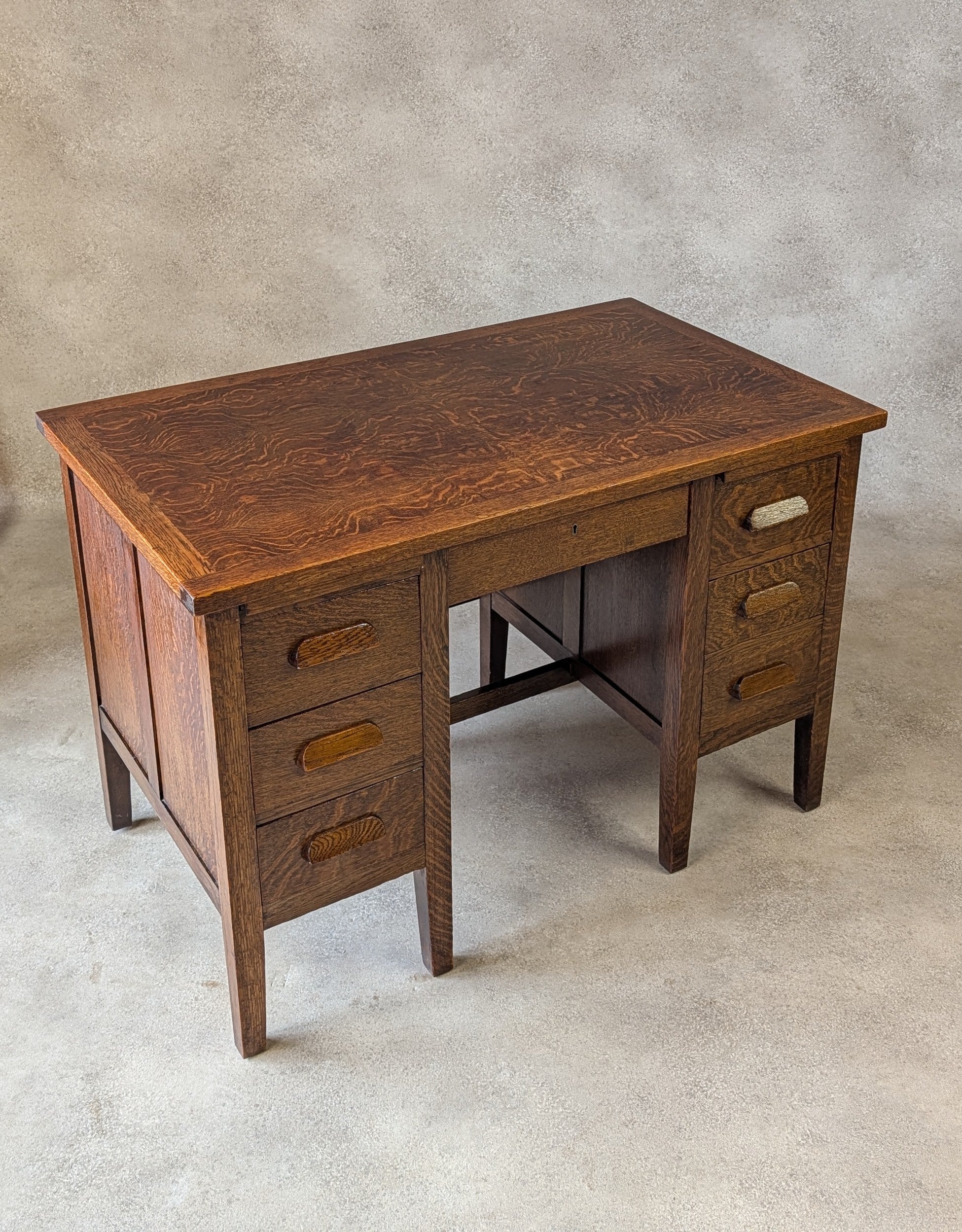 Early 20th Century Vintage Oak Double Pedestal Teachers Desk