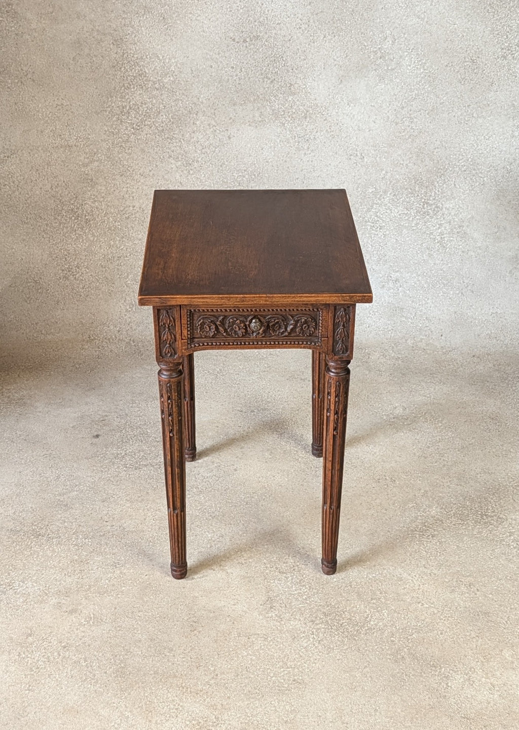 Vintage Louis xv Style Carved Oak Small Side Table