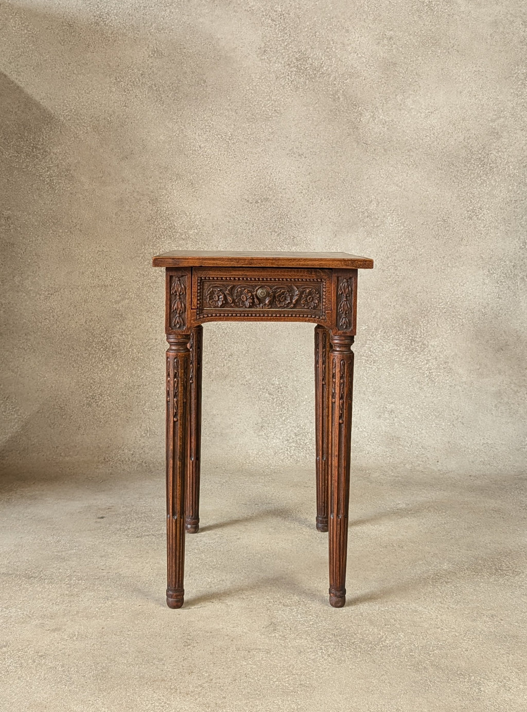 Vintage Louis xv Style Carved Oak Small Side Table