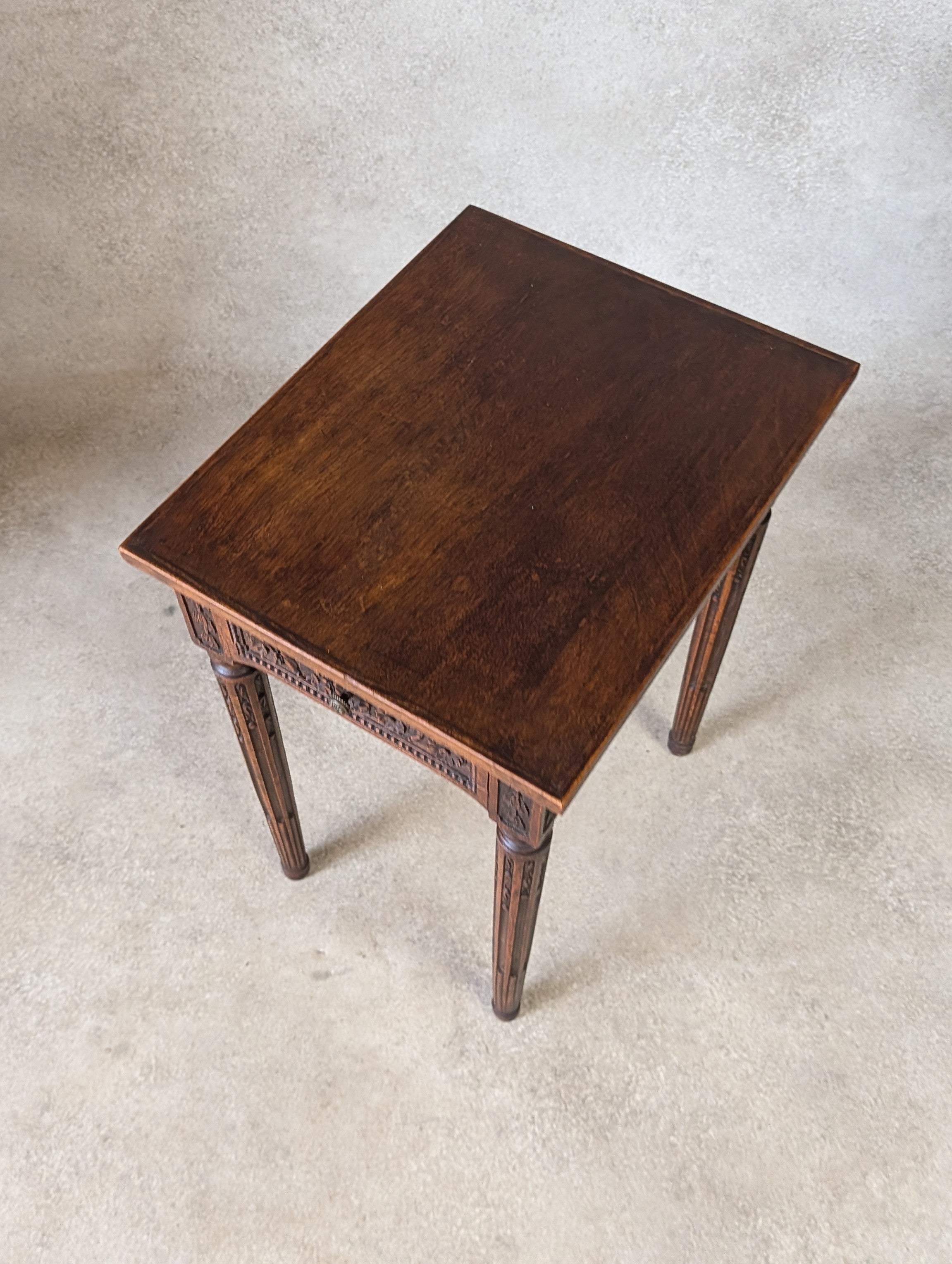 Vintage Louis xv Style Carved Oak Small Side Table