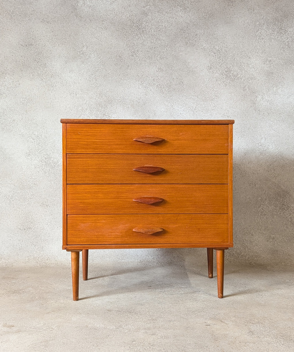 Mid Century Teak Small Chest Of Drawers Vintage 4 Drawer Chest 1960s/70s