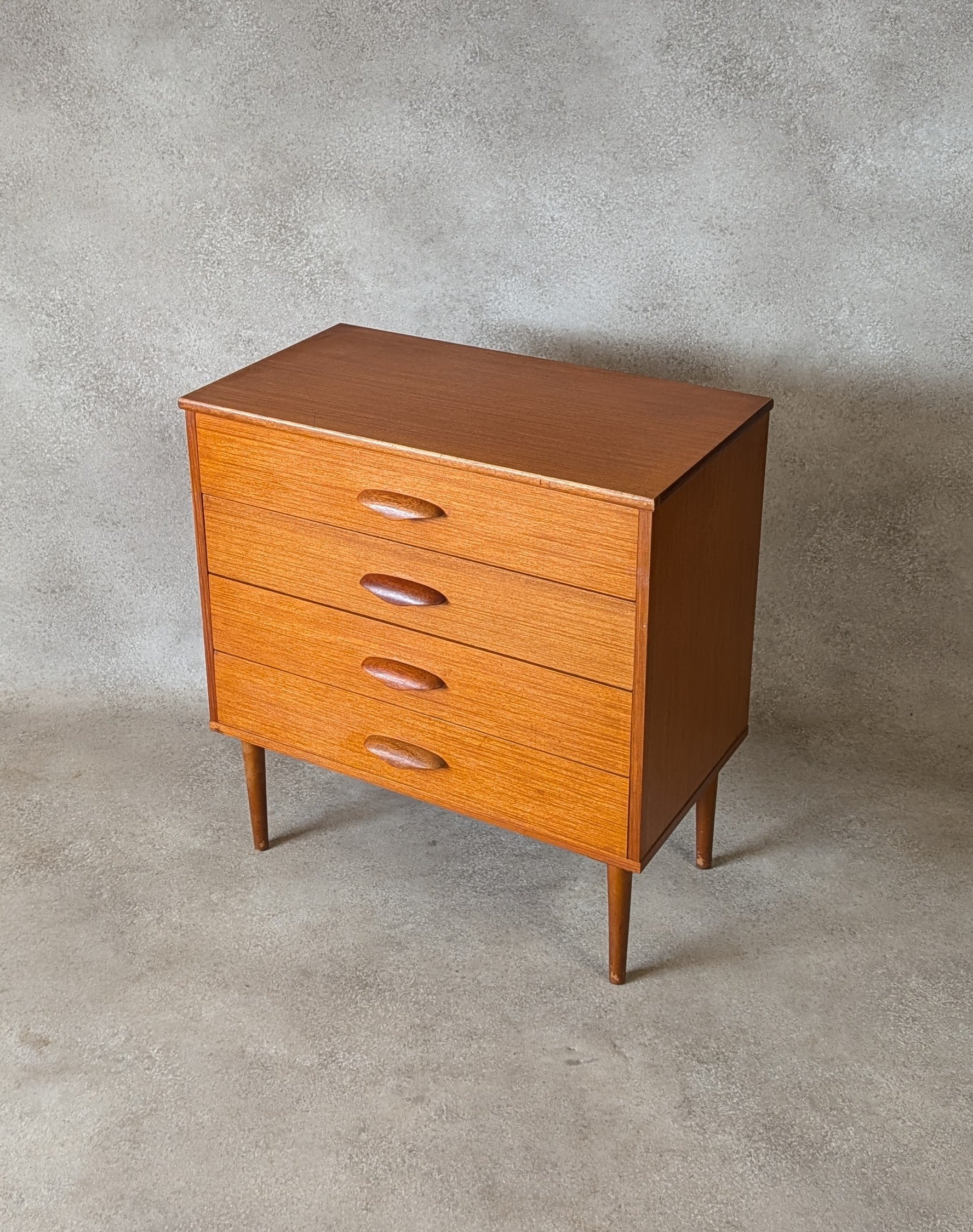 Mid Century Teak Small Chest Of Drawers Vintage 4 Drawer Chest 1960s/70s