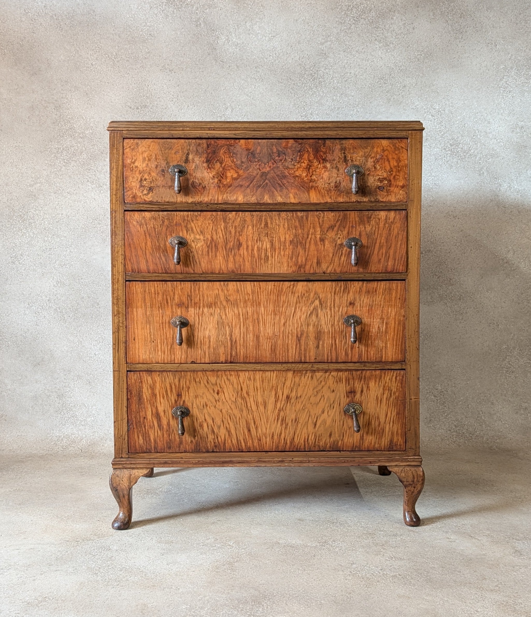 Vintage Art Deco / Queen Anne Style Burr Walnut Chest Of Drawers 1930s