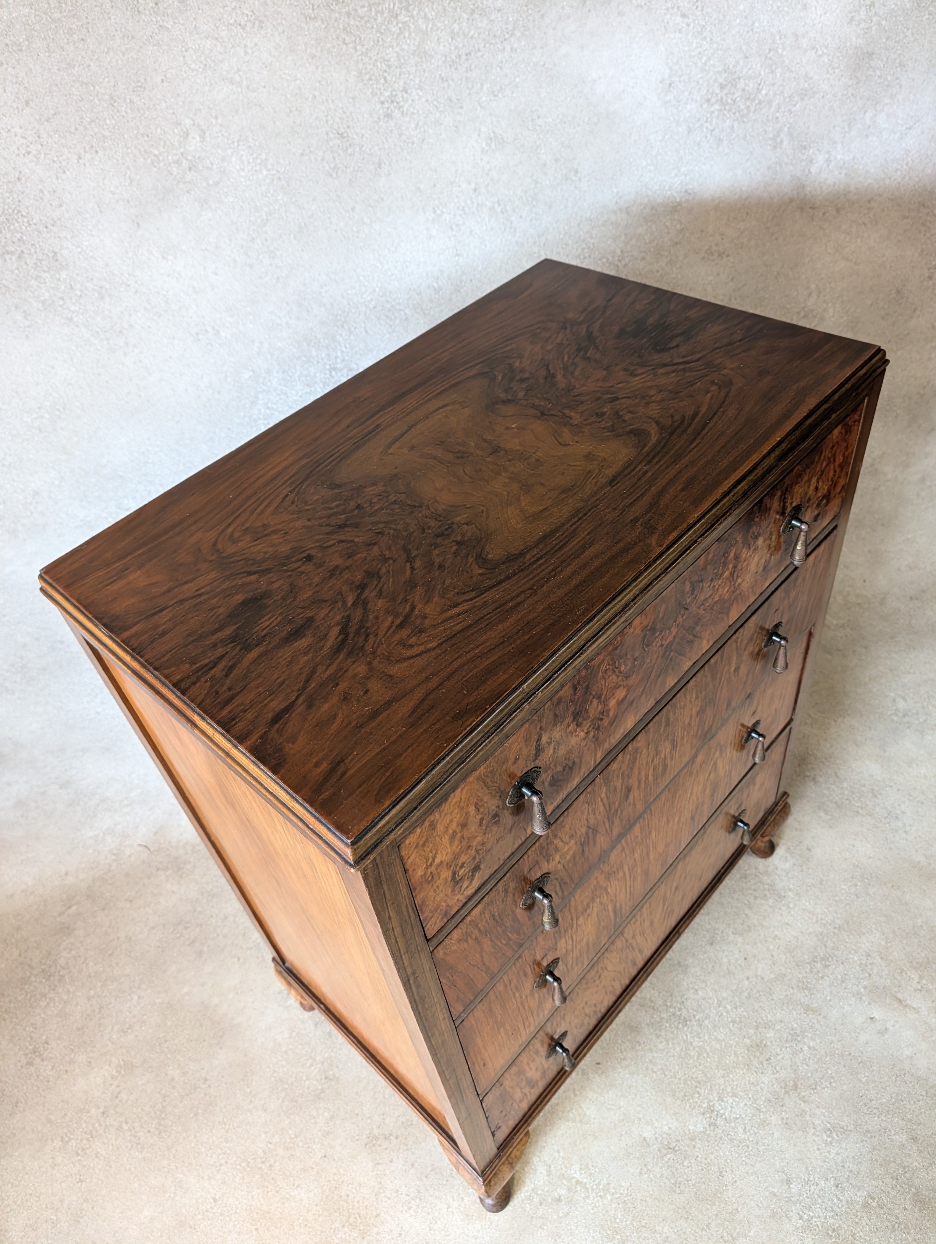 Vintage Art Deco / Queen Anne Style Burr Walnut Chest Of Drawers 1930s