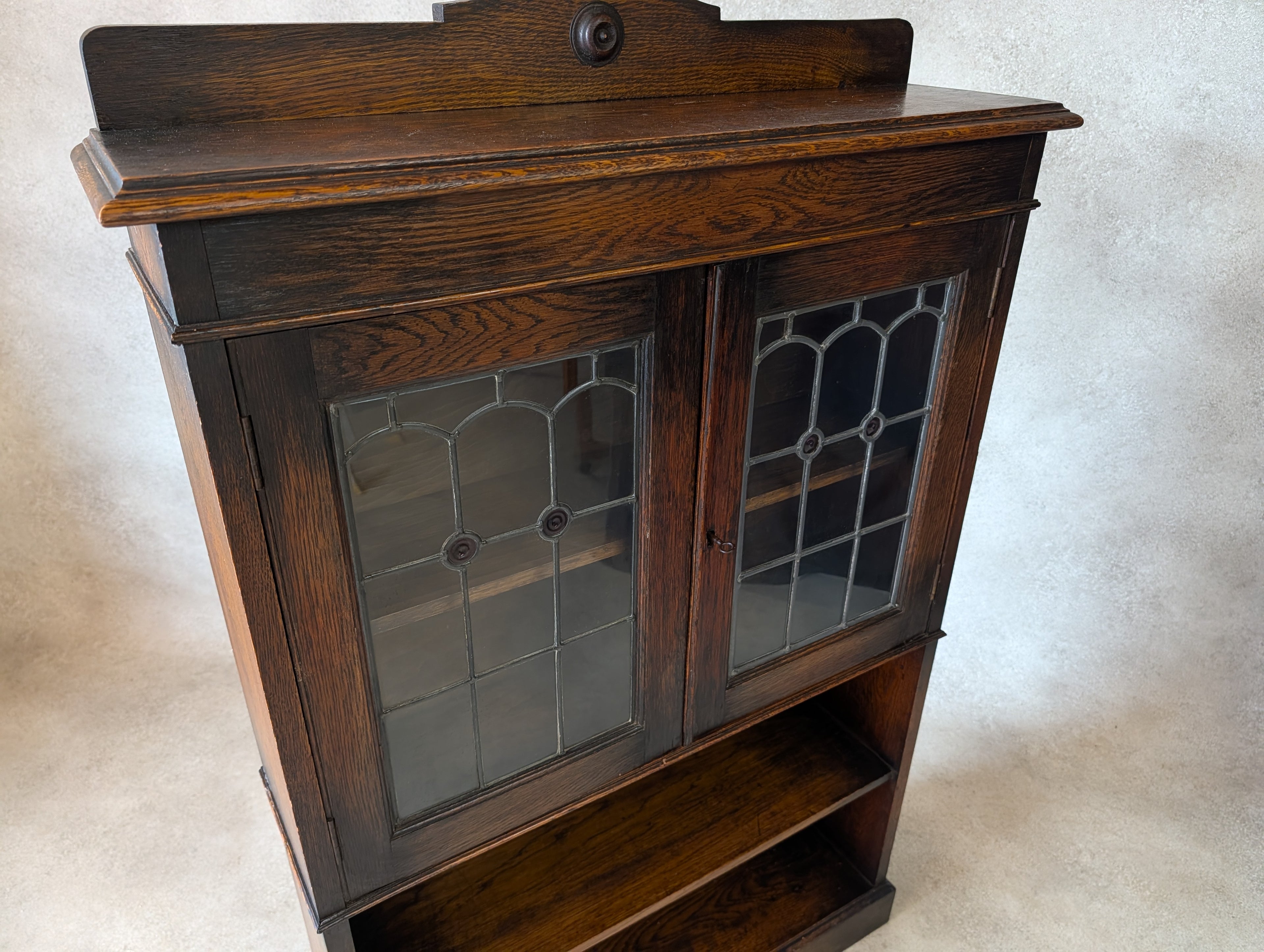 Antique Arts & Crafts Style Oak Leaded Glass Bookcase 1920s
