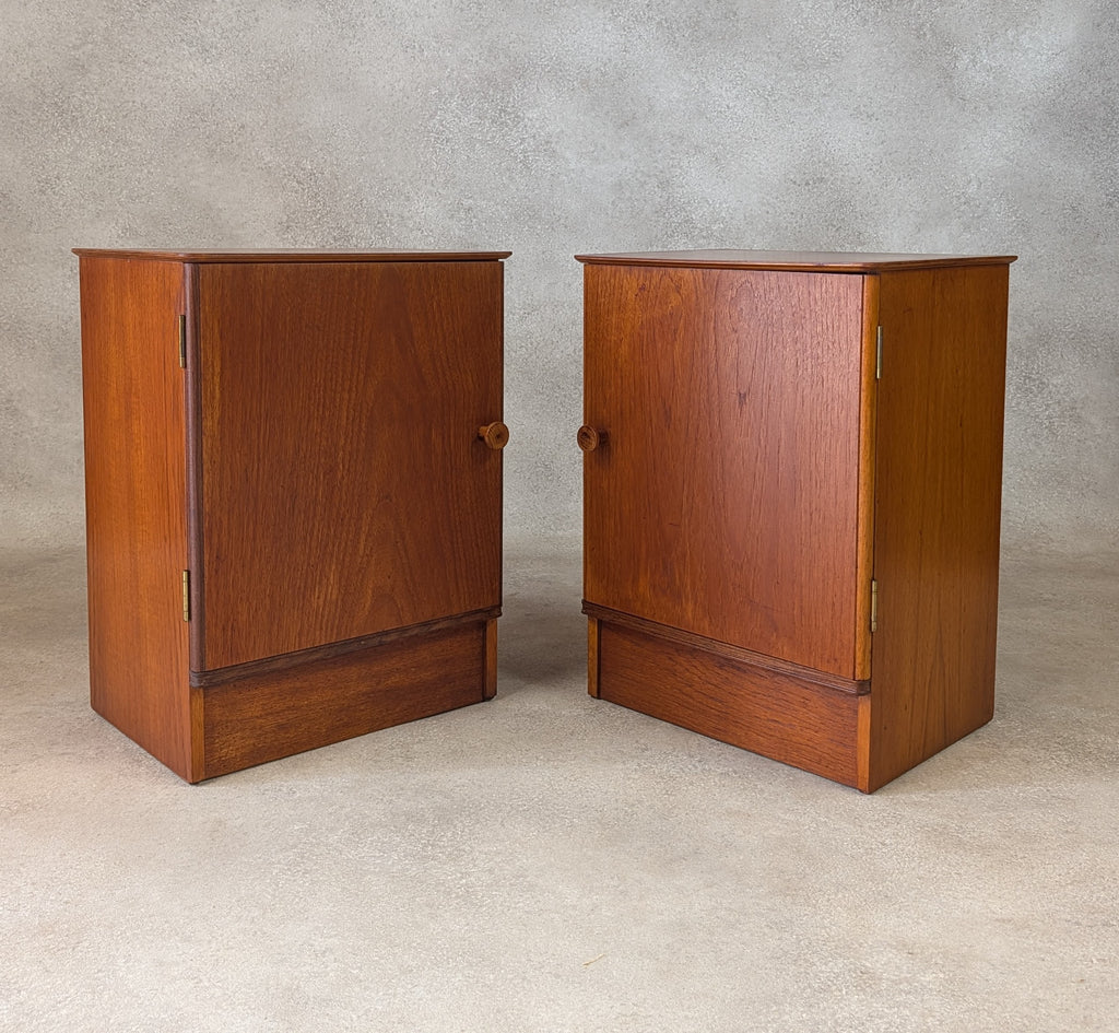 Pair Of Mid Century Teak Austinsuite Bedside Cabinets Vintage Nightstands