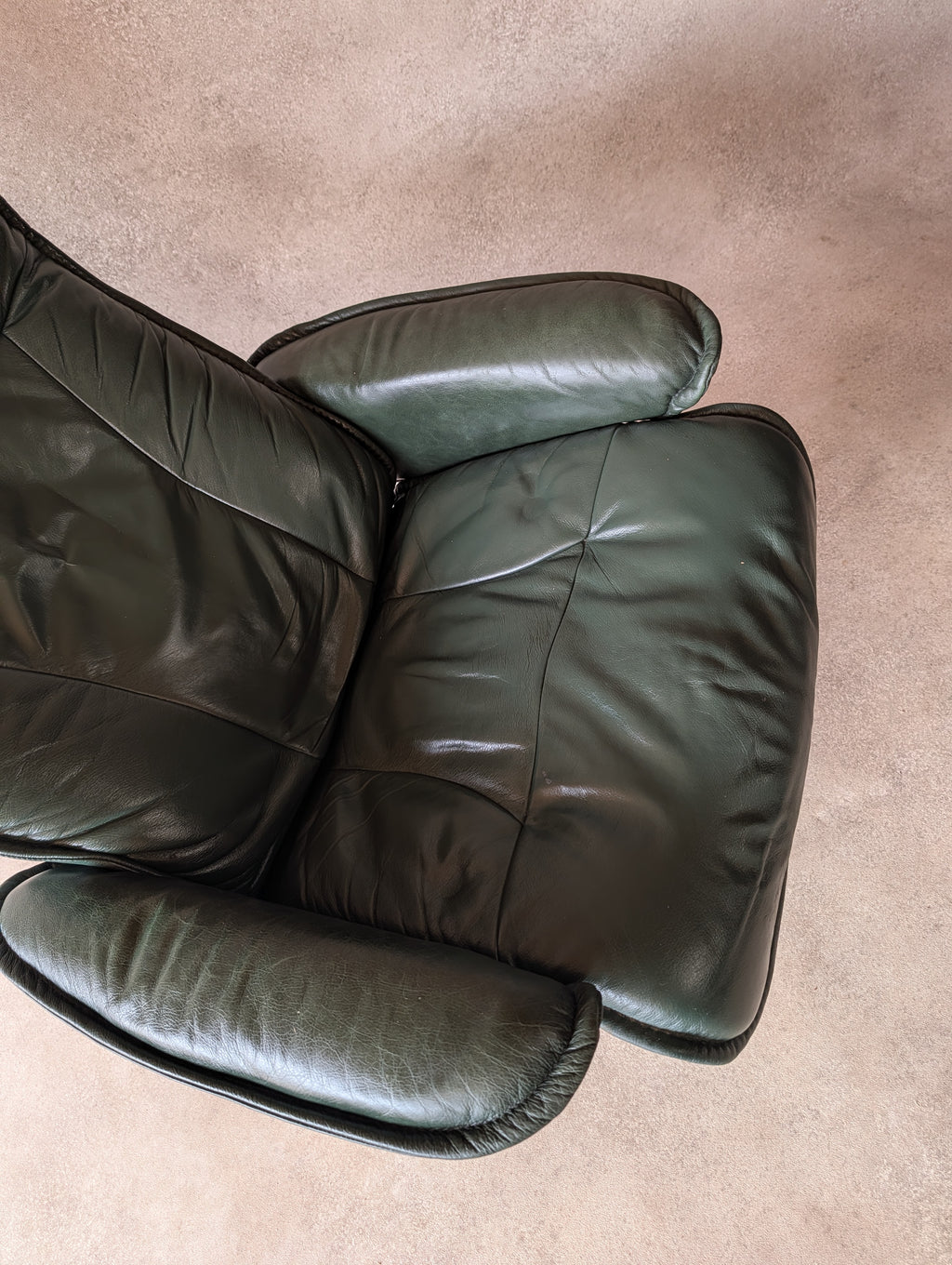Vintage Ekornes Stressless Green Leather Recliner Armchair With Footstool