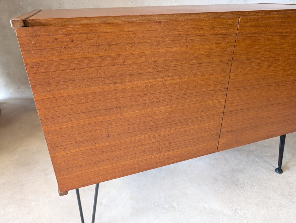 Mid Century Beaver & Tapley Teak Record Cabinet /Media Cupboard On Hair Pin Legs