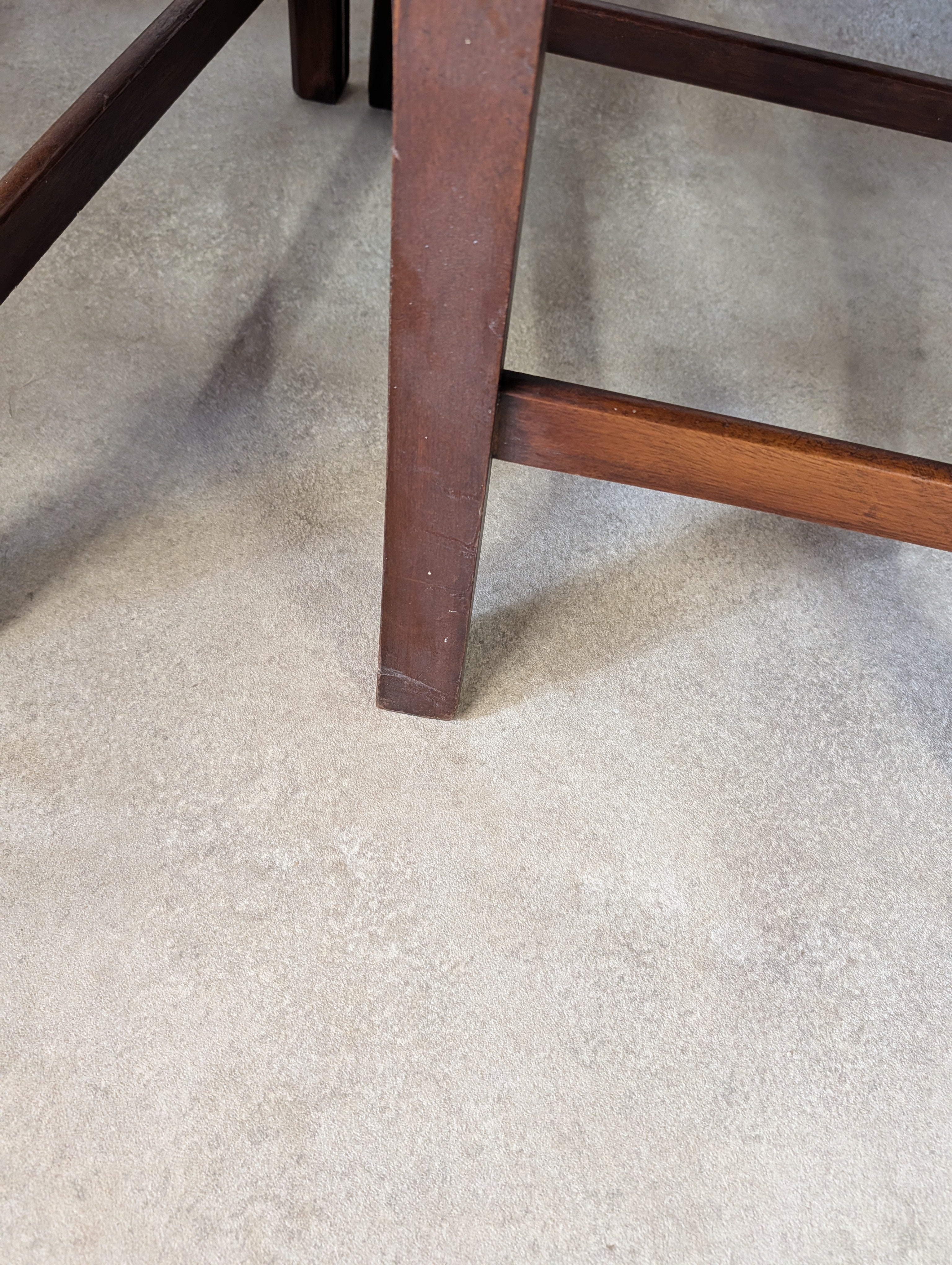 Vintage Set Of 8 Mahogany Chippendale Style Dining Chairs Includes 2 Carvers