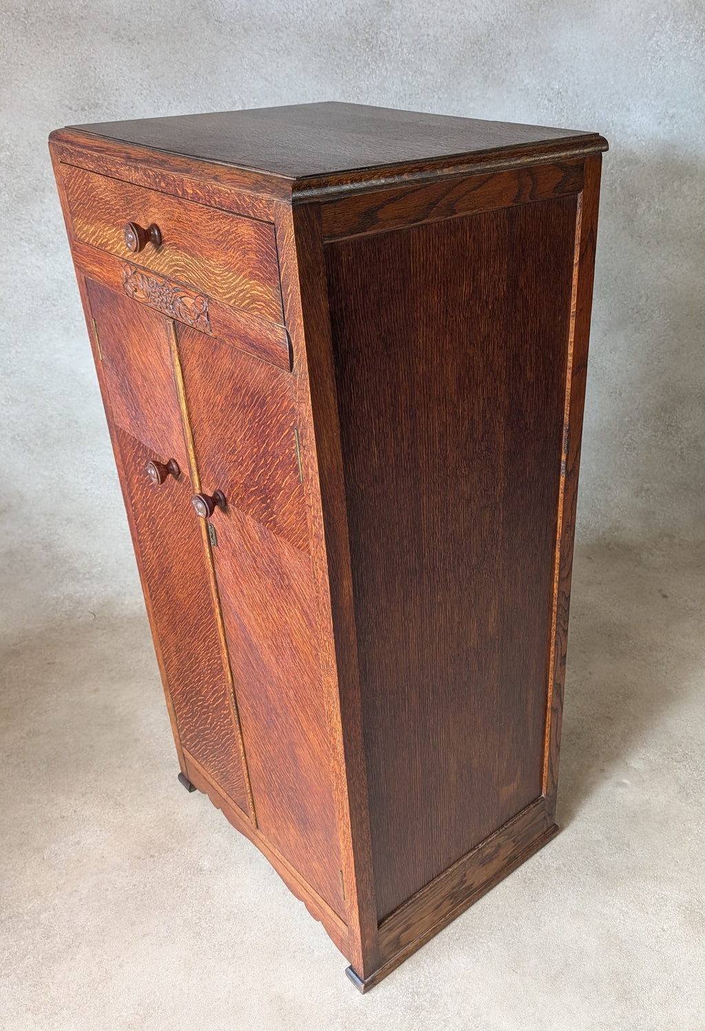 Vintage Art Deco Oak Cabinet Small Hall Cupboard Storage Linen Press 1930s